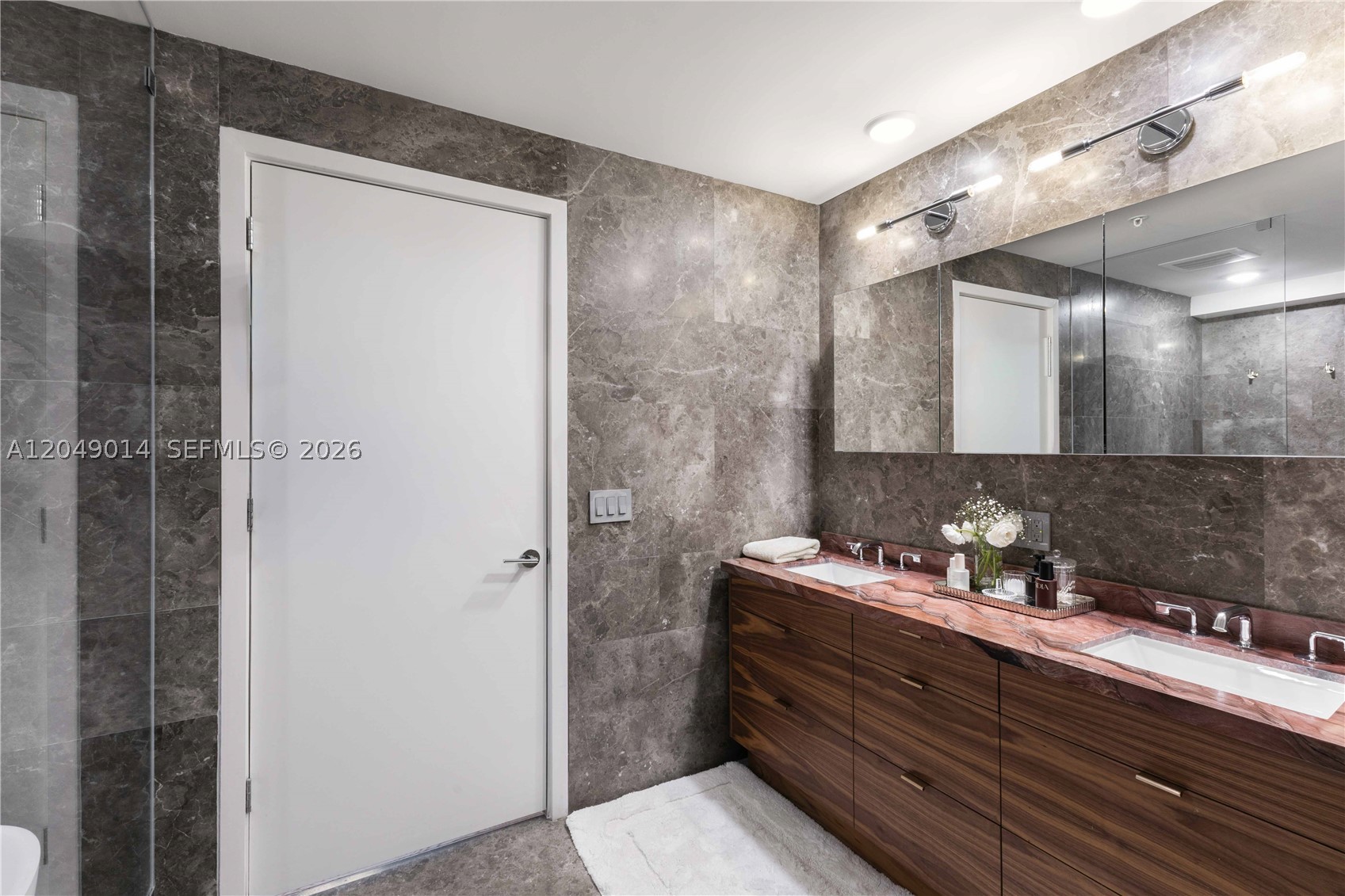 image Monaco Yacht Club & Residences Miami Beach24