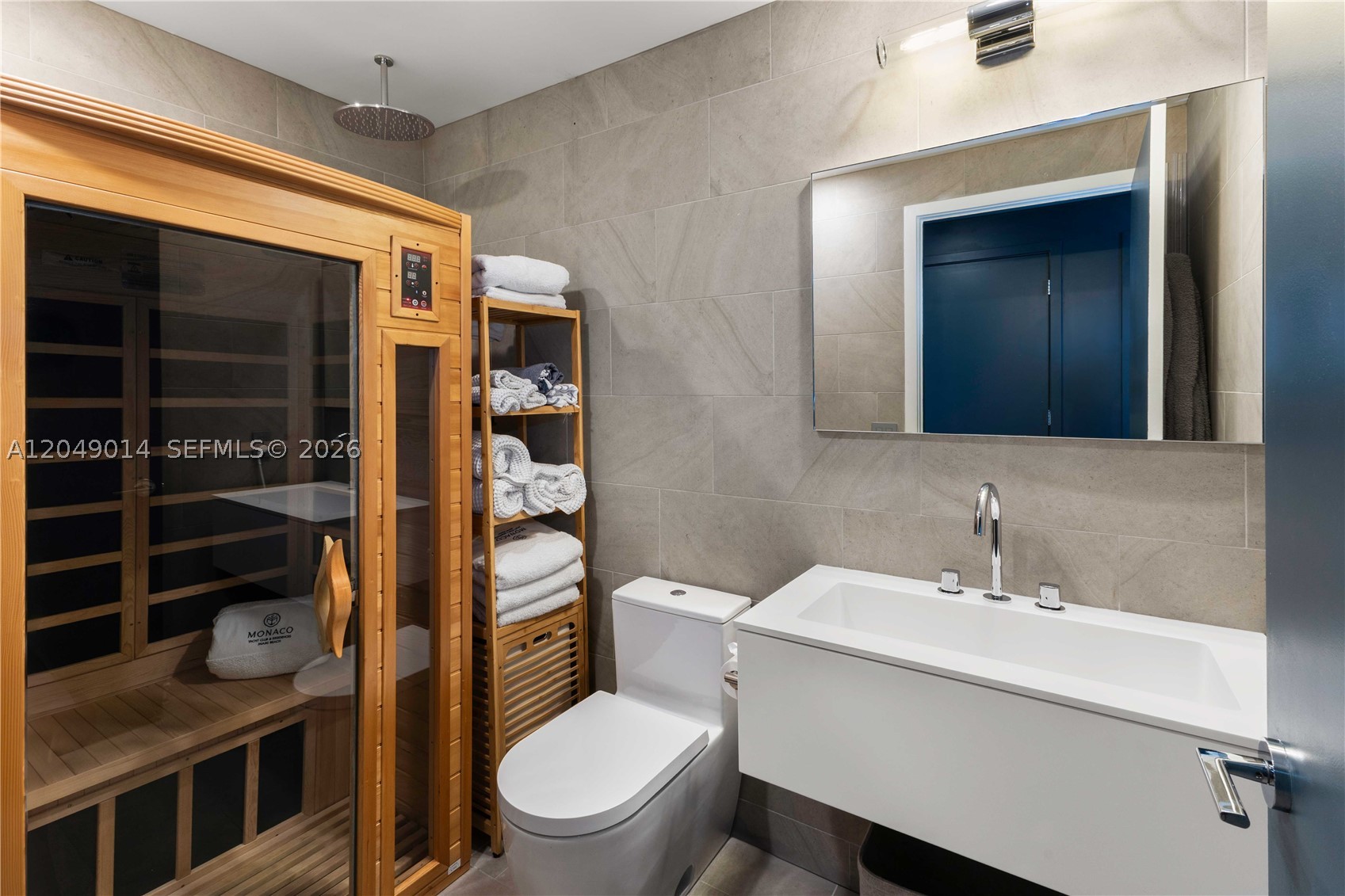 image Monaco Yacht Club & Residences Miami Beach30