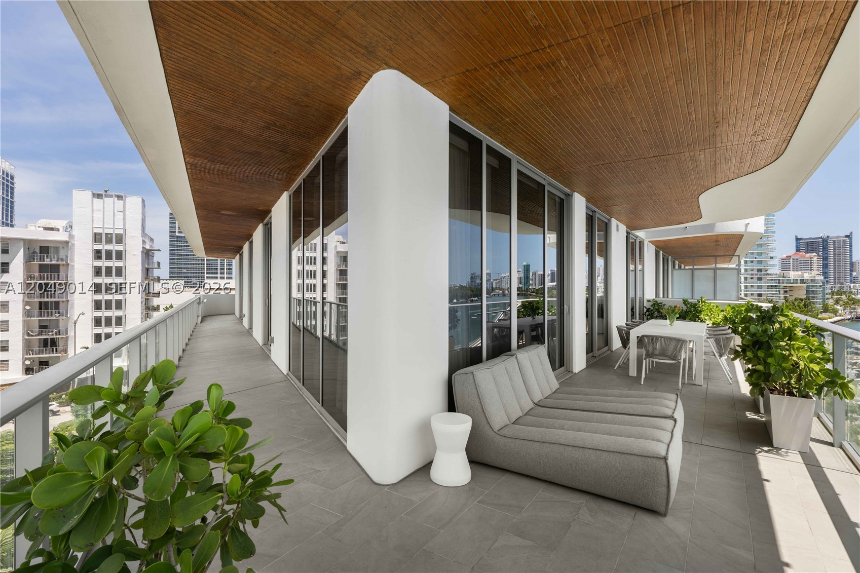image Monaco Yacht Club & Residences Miami Beach32
