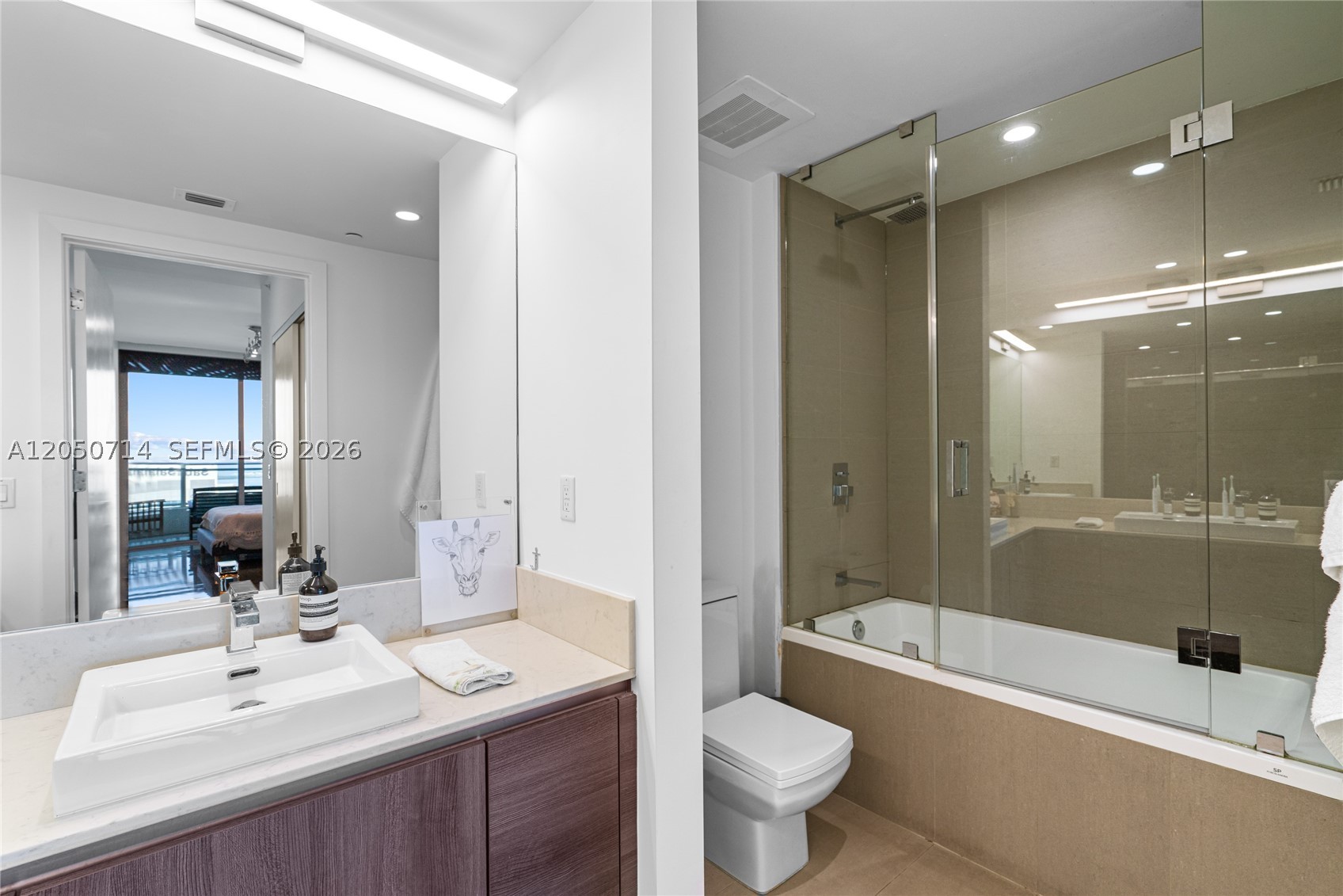 image The Bond on Brickell15