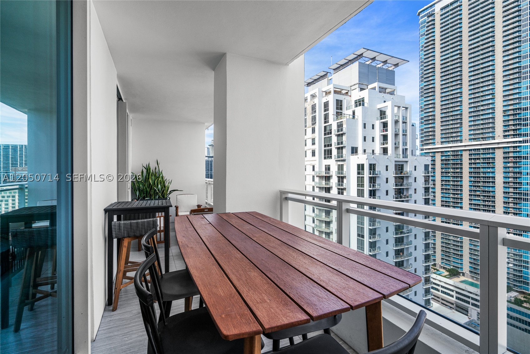 image The Bond on Brickell23