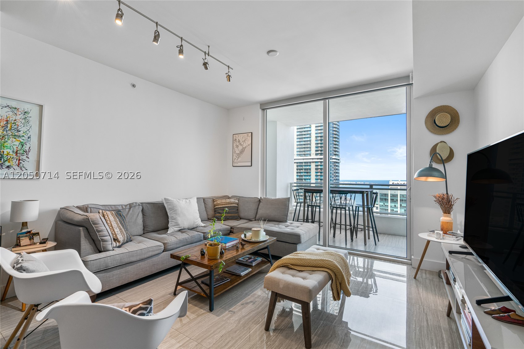 image The Bond on Brickell2