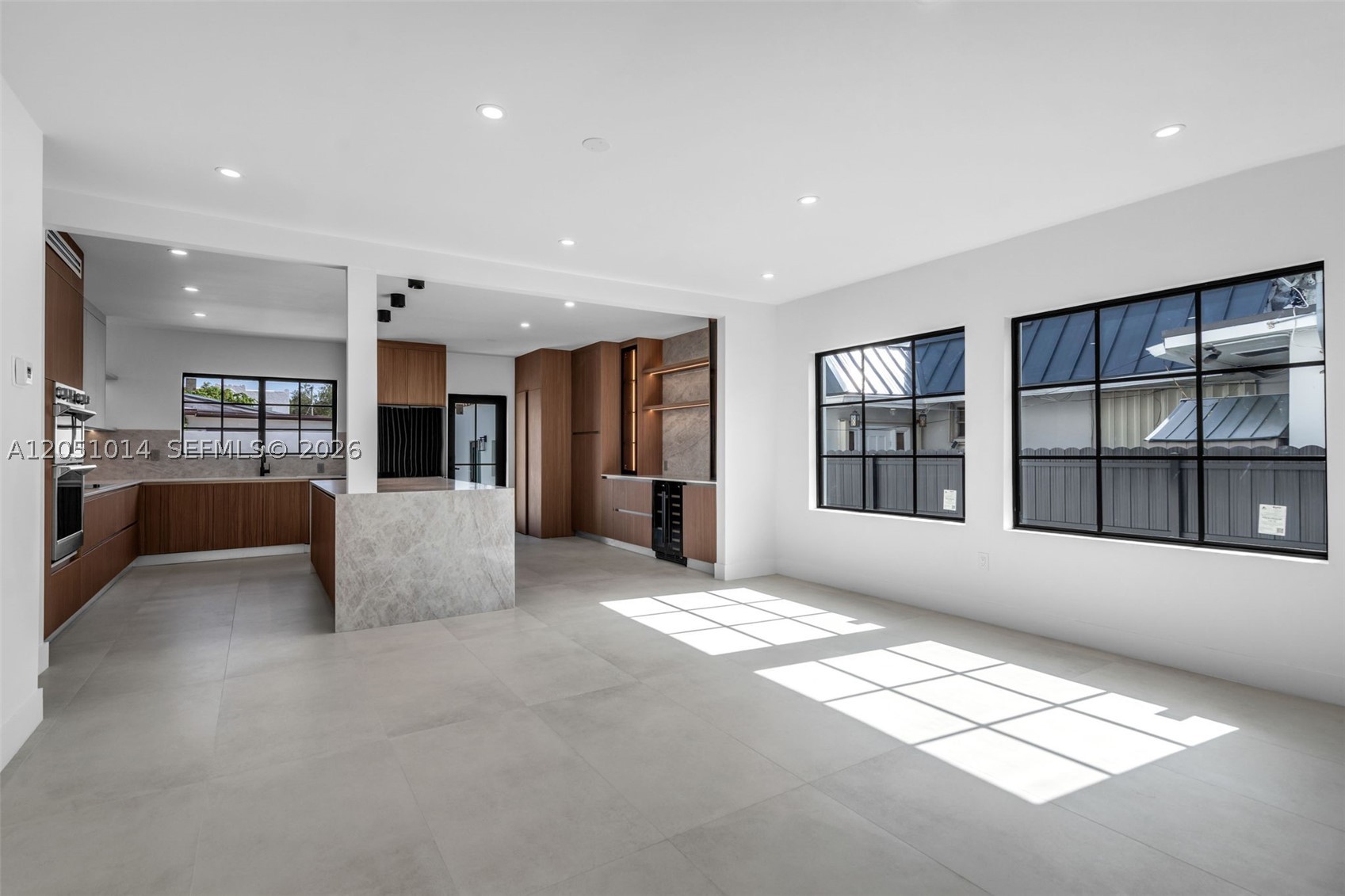 1760 SW 16th Ter Miami, FL 33145