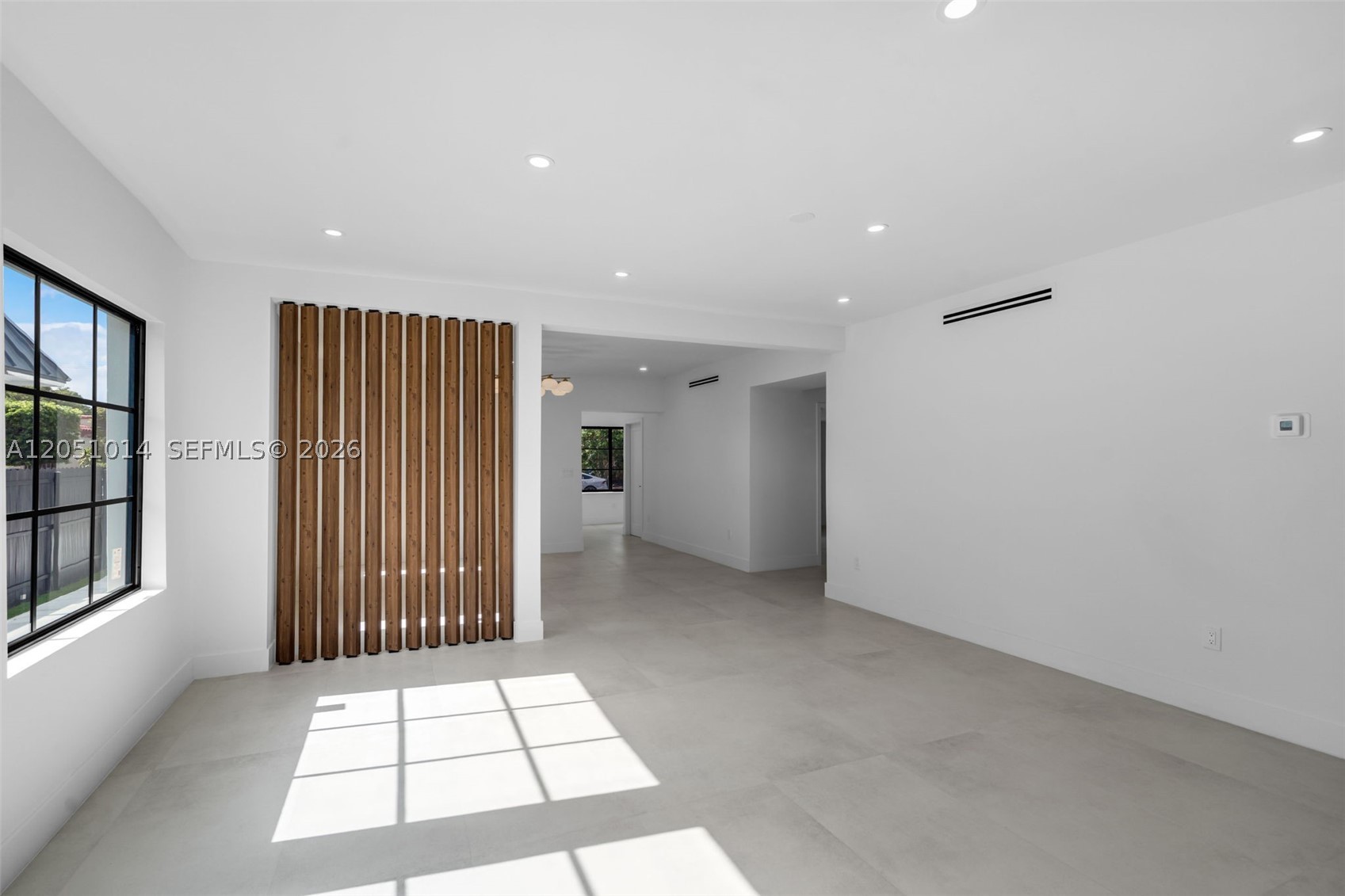 1760 SW 16th Ter Miami, FL 33145