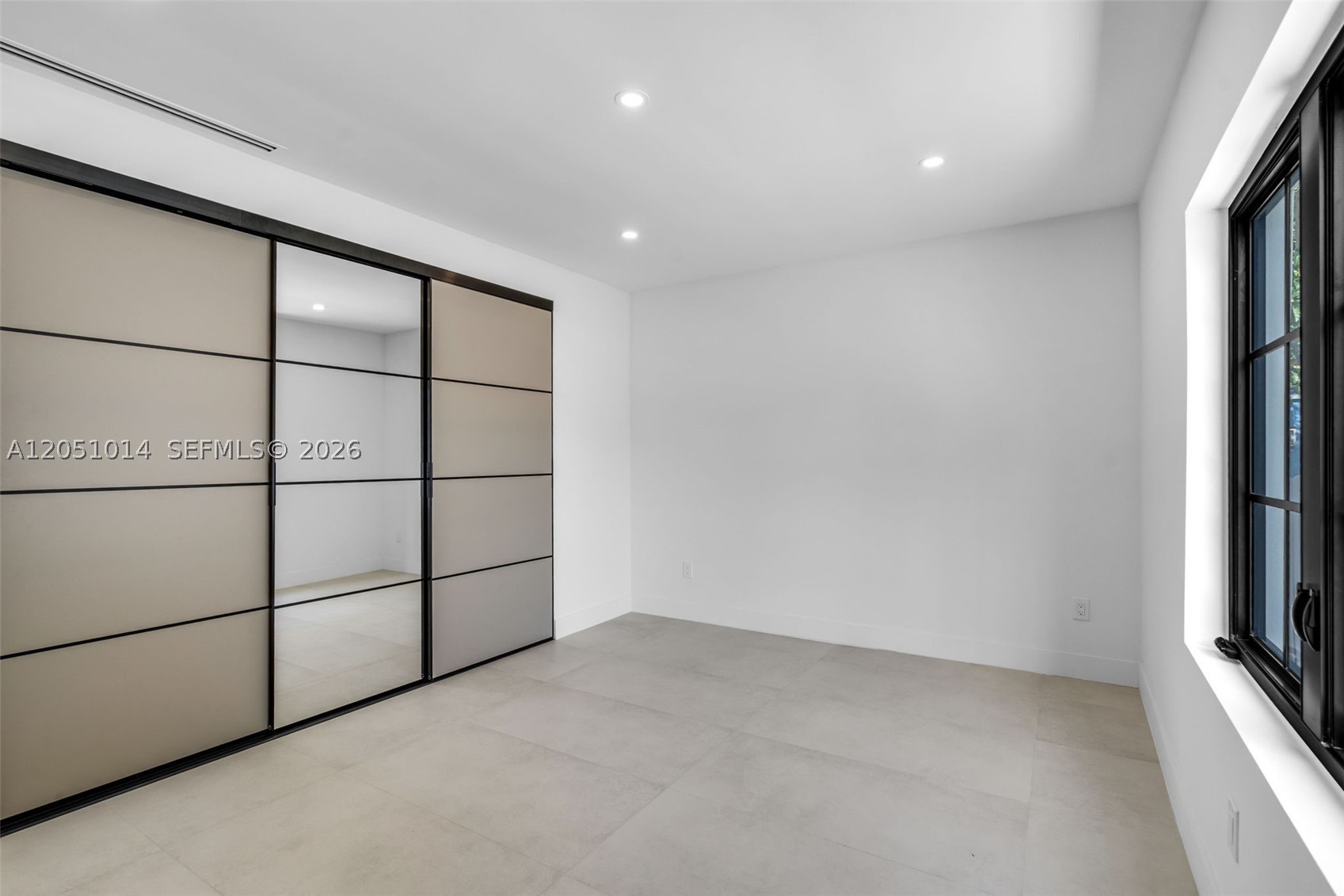 1760 SW 16th Ter Miami, FL 33145