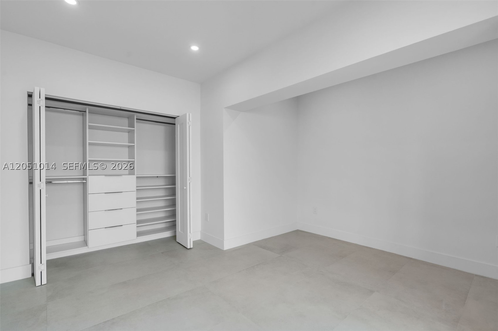1760 SW 16th Ter Miami, FL 33145