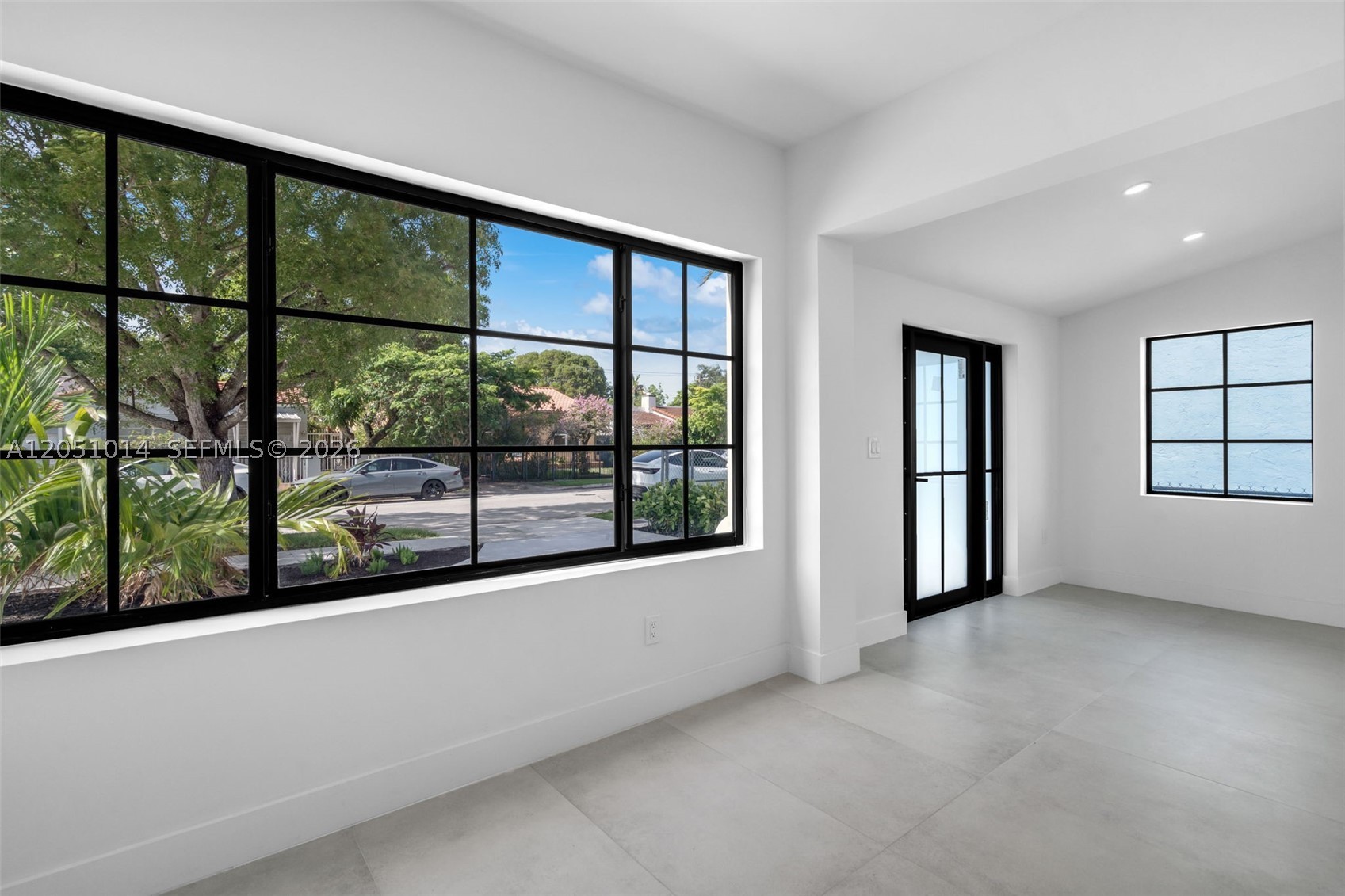 1760 SW 16th Ter Miami, FL 33145