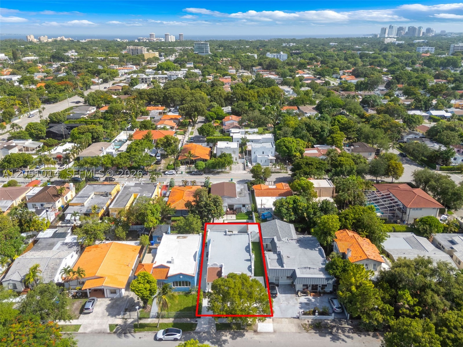 1760 SW 16th Ter Miami, FL 33145