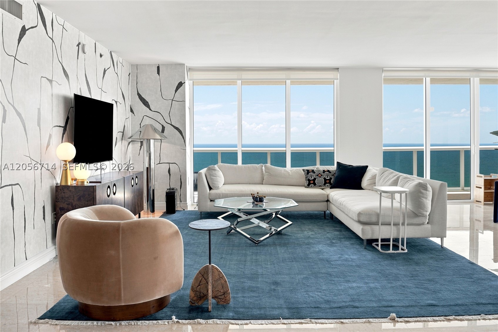 image Beach Club 115