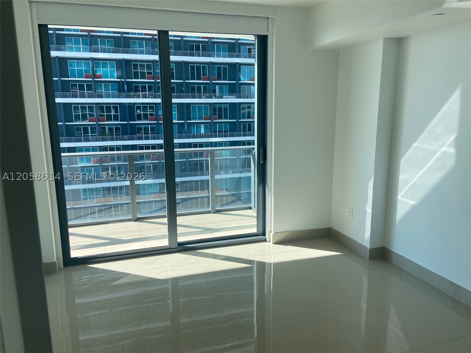 image Dua Miami (SLS Brickell)2