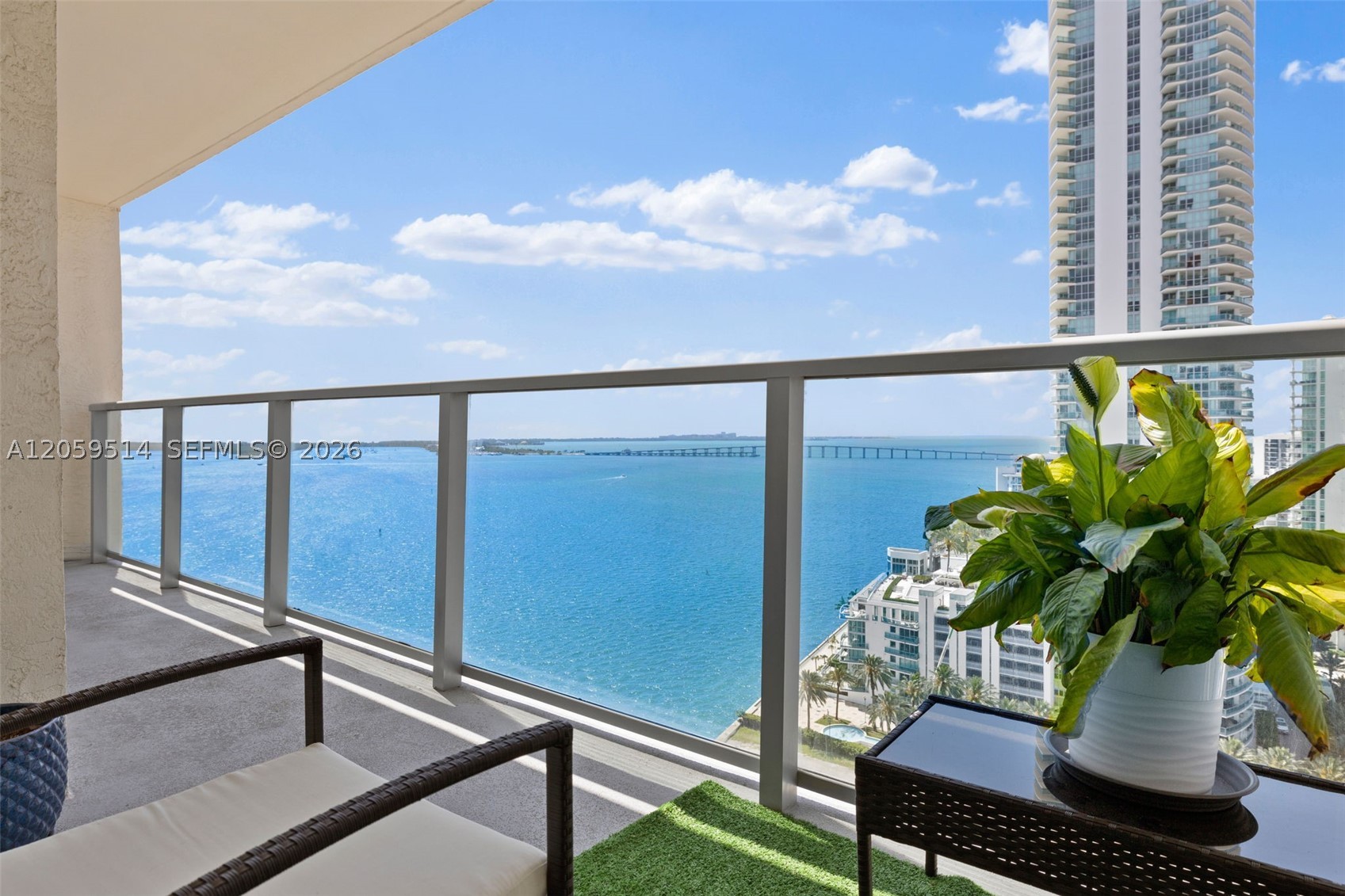 1155 Brickell Bay Dr #2005