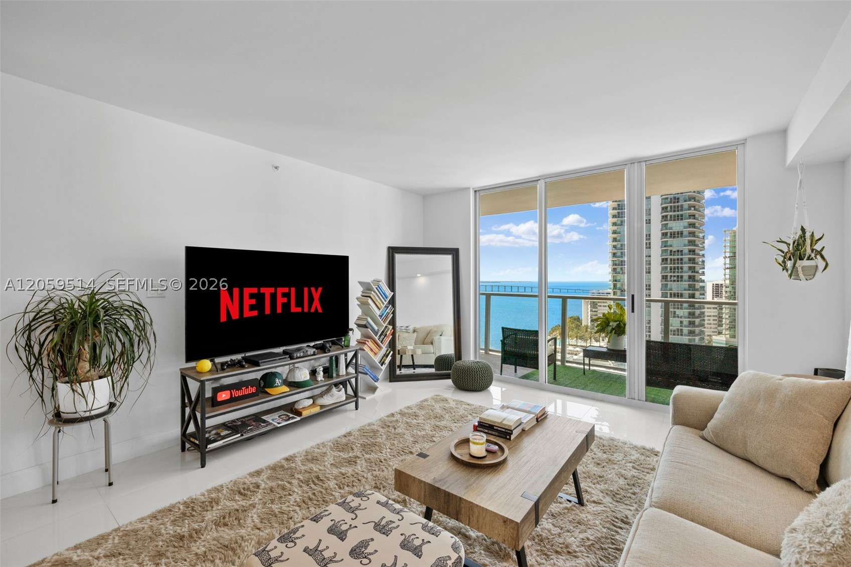 image The Mark on Brickell15