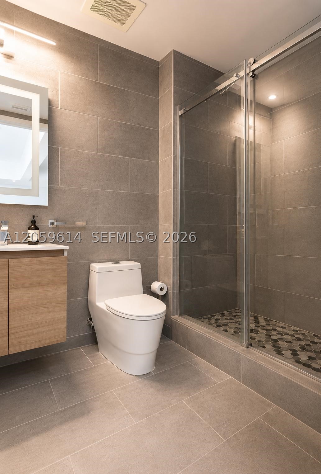 image Edgewater Lofts13