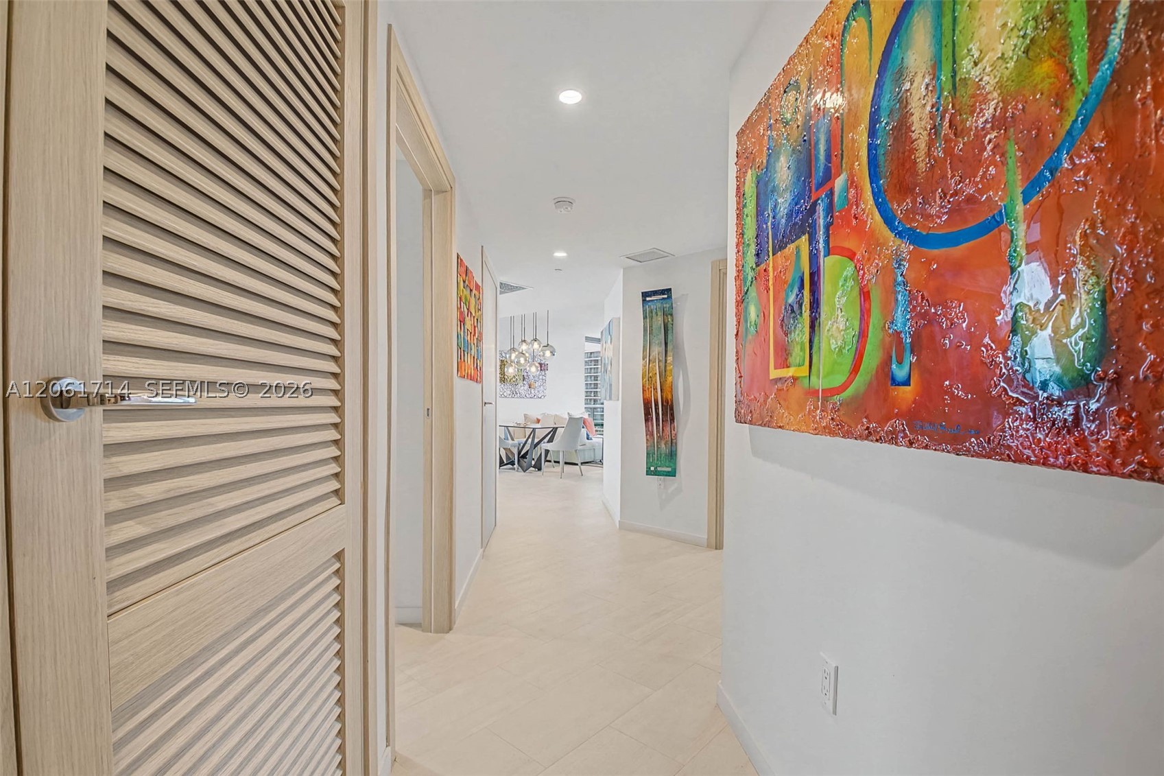 1000 Brickell Plz #2912