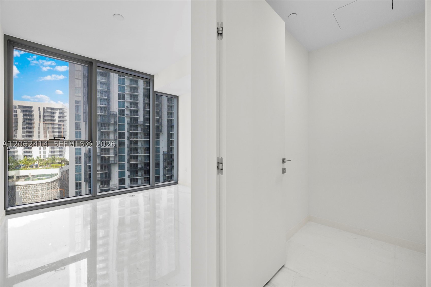 image Aston Martin Residences15