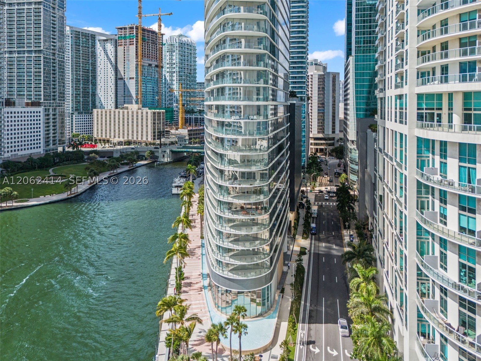 image Aston Martin Residences39