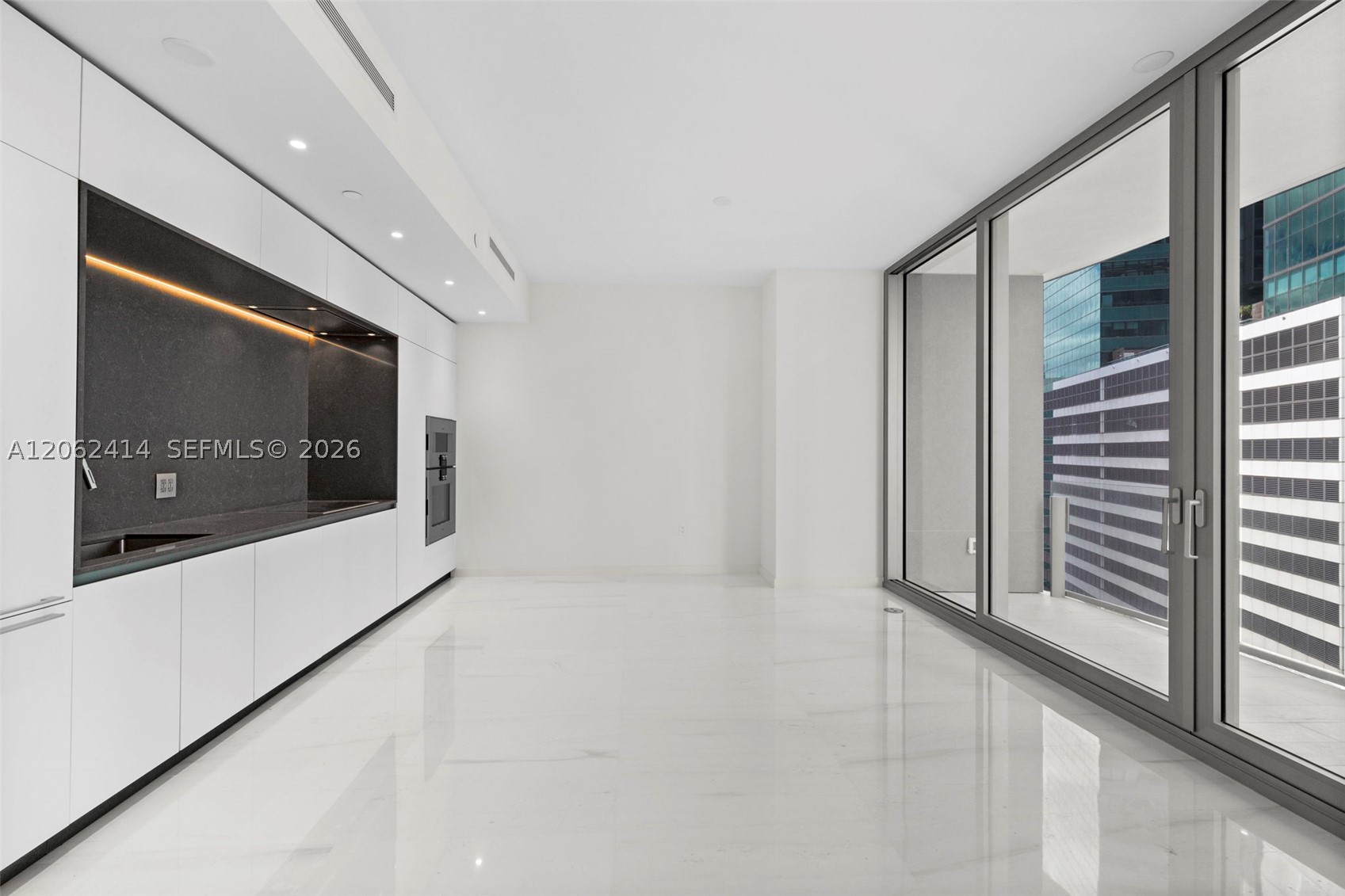 image Aston Martin Residences4