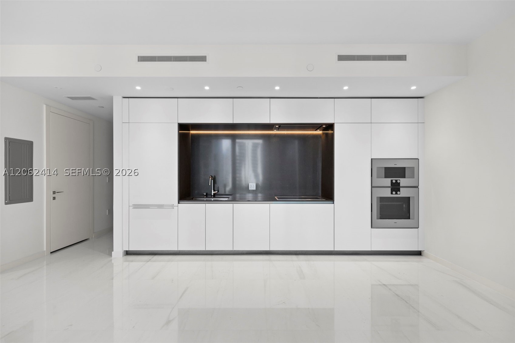 image Aston Martin Residences7