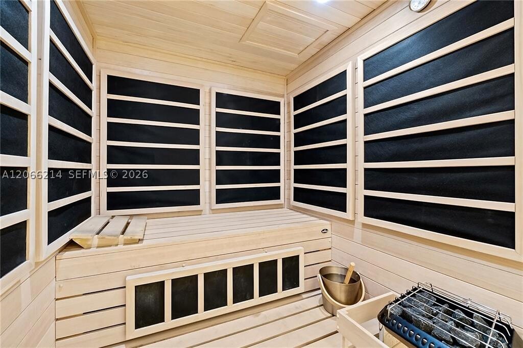 701 N Fort Lauderdale Blvd #214 Fort Lauderdale, FL 33304