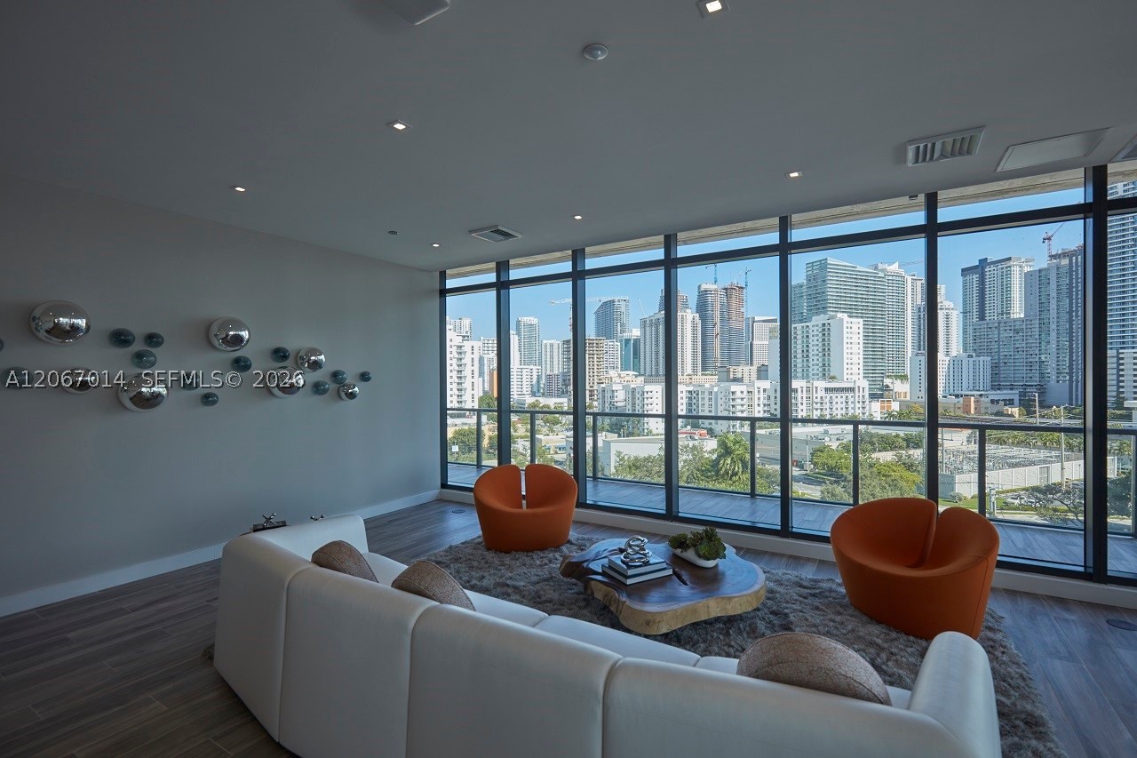 image Cassa Brickell3