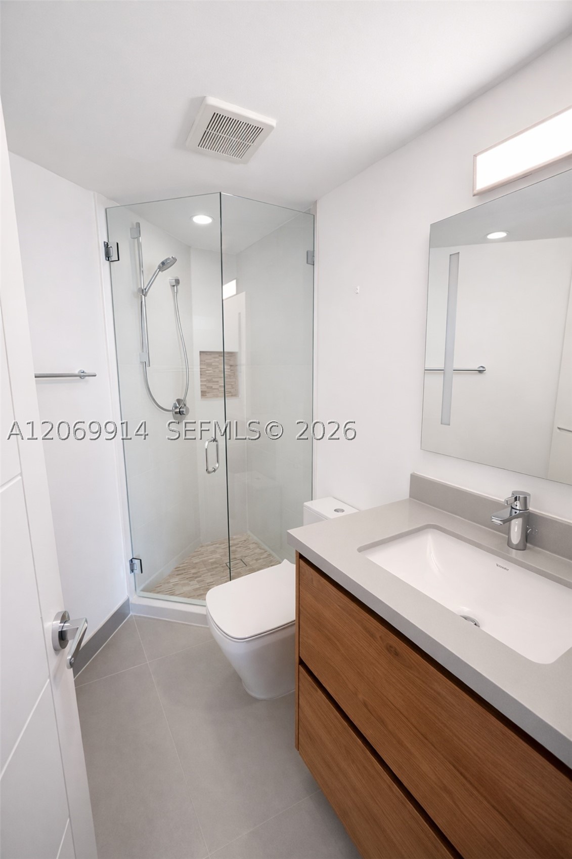 image Brickell Key One12