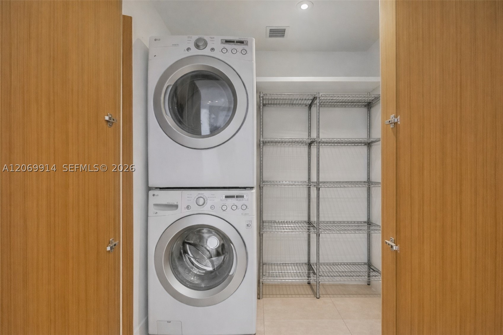 image Brickell Key One13