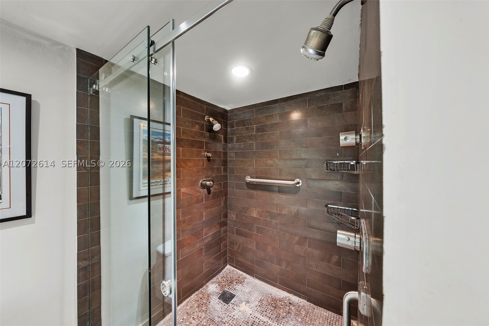 600 Grapetree Dr #6BS Key Biscayne, FL 33149