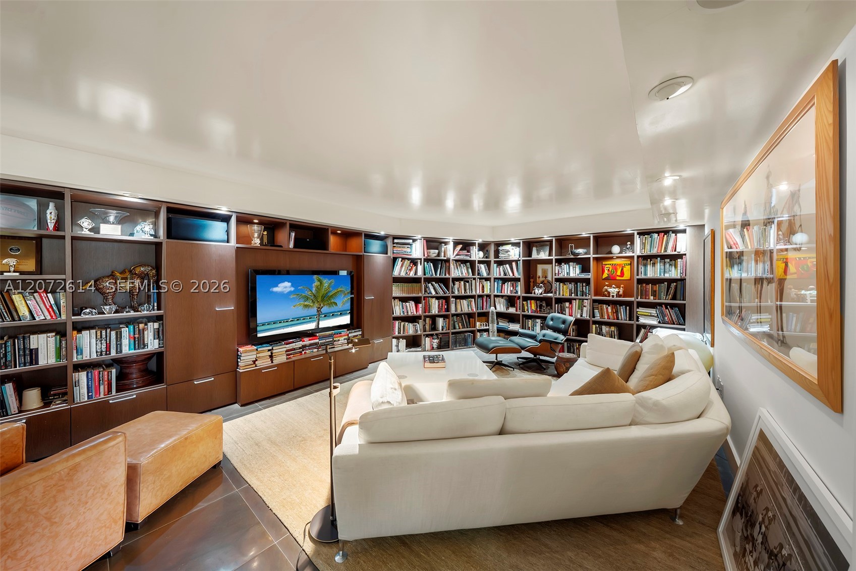600 Grapetree Dr #6BS Key Biscayne, FL 33149