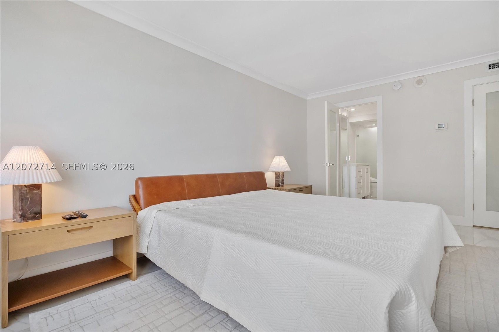 5555 Collins Ave #16B Miami Beach, FL 33140