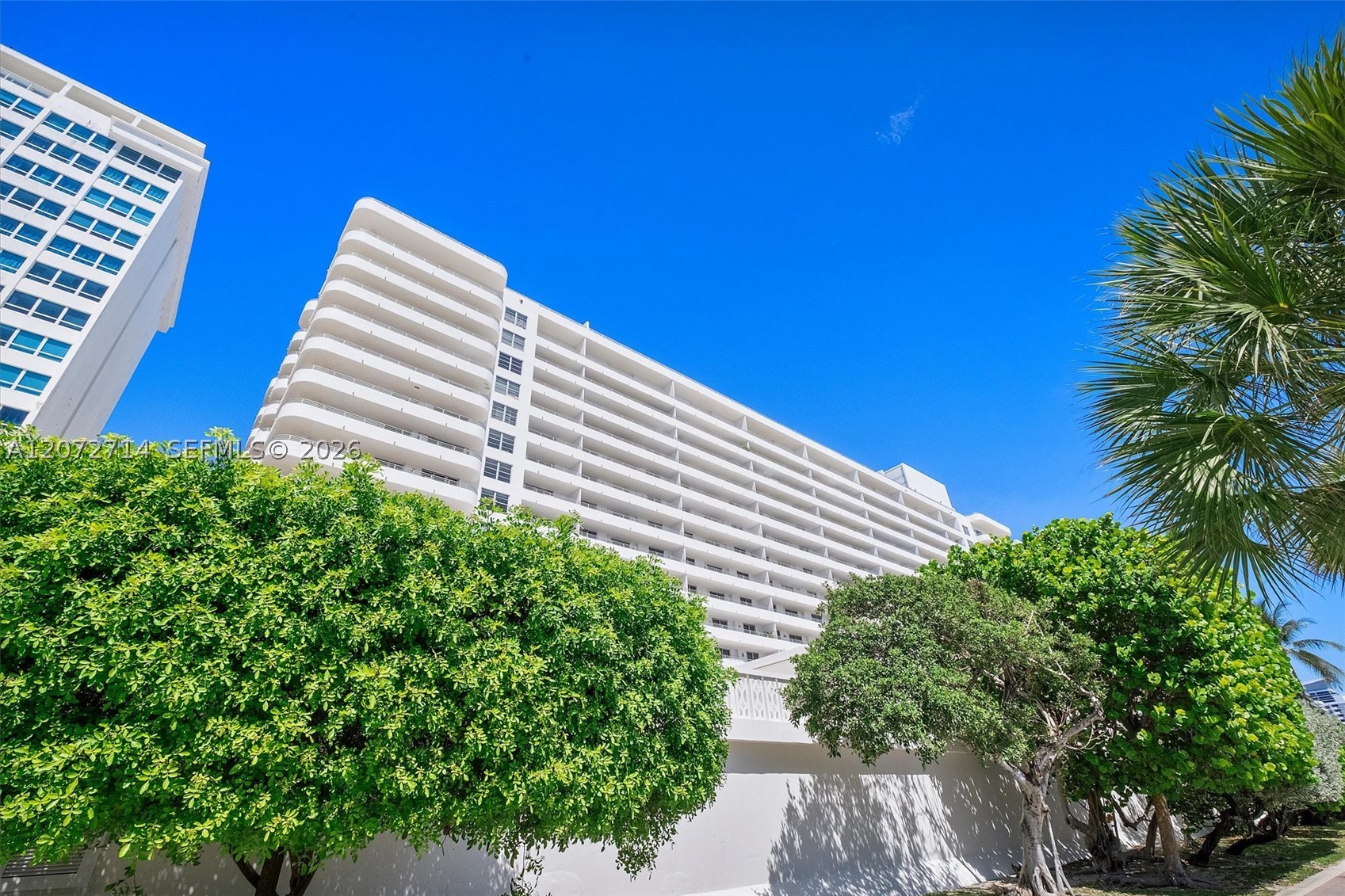 5555 Collins Ave #16B Miami Beach, FL 33140