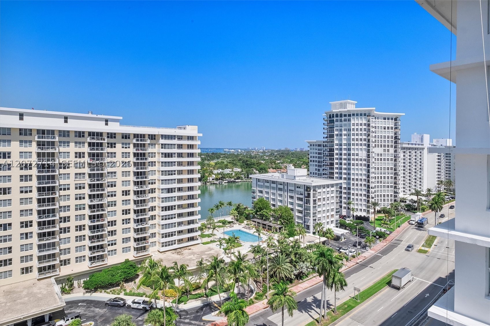 5555 Collins Ave #16B Miami Beach, FL 33140