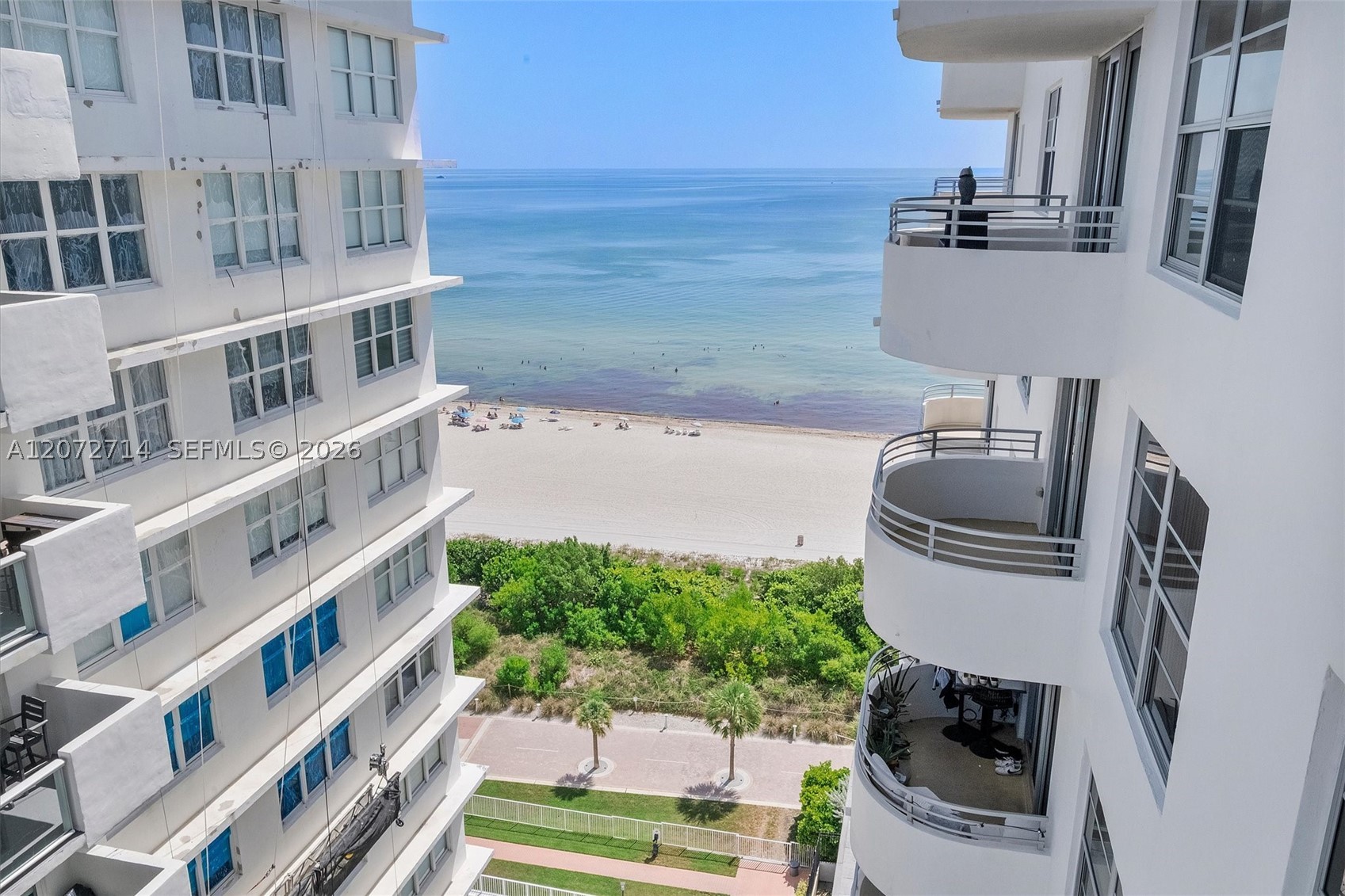 5555 Collins Ave #16B Miami Beach, FL 33140