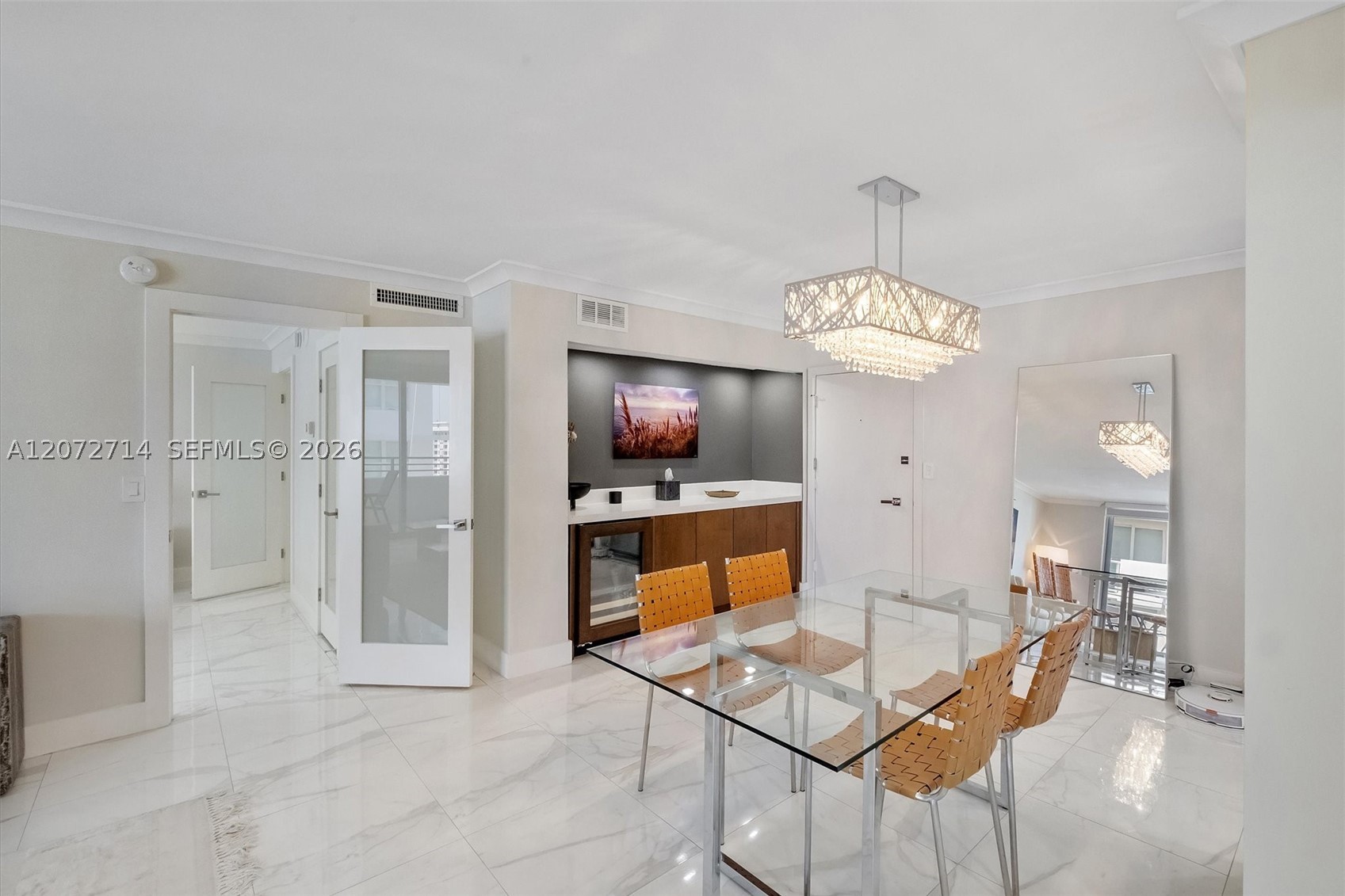 5555 Collins Ave #16B Miami Beach, FL 33140