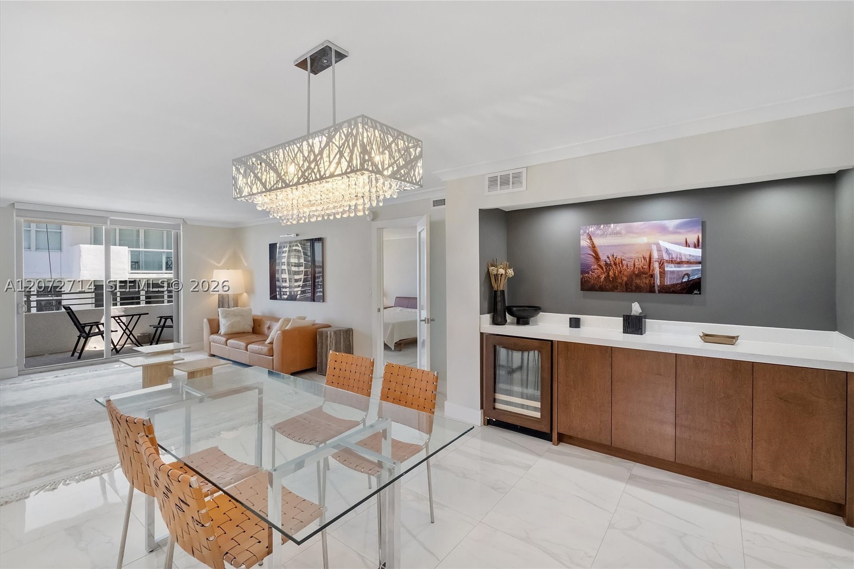 5555 Collins Ave #16B Miami Beach, FL 33140