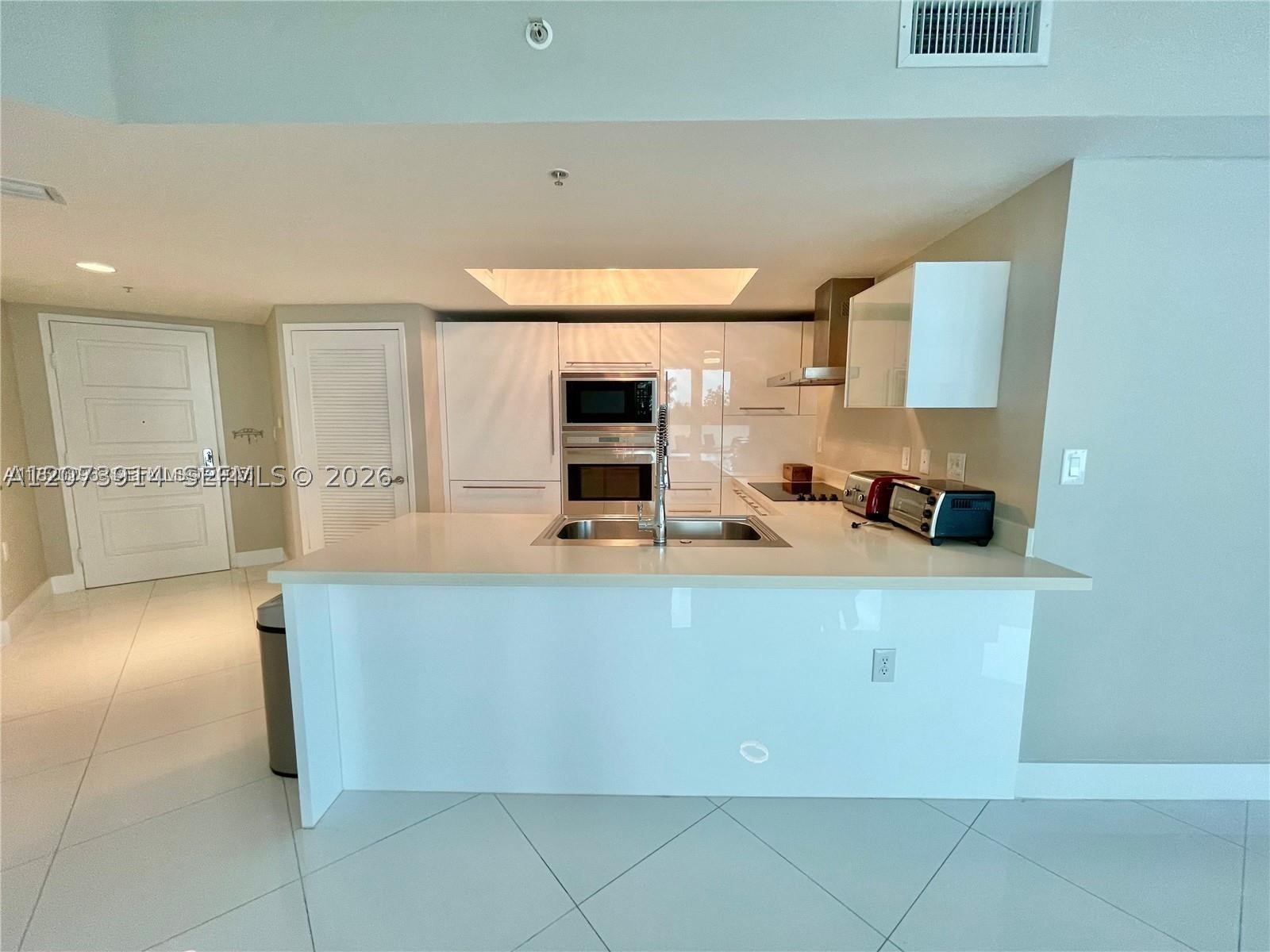 150 Sunny Isles Blvd #1-501 Sunny Isles Beach, FL 33160