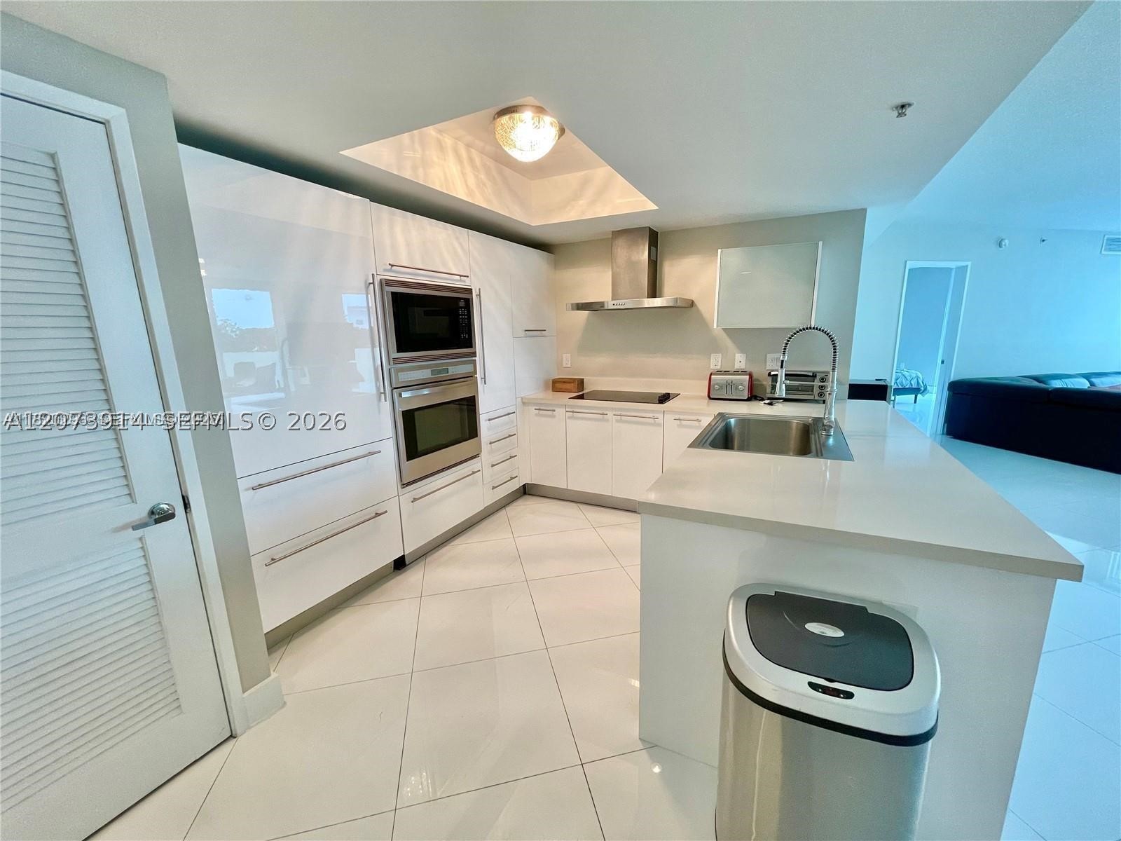 150 Sunny Isles Blvd #1-501 Sunny Isles Beach, FL 33160