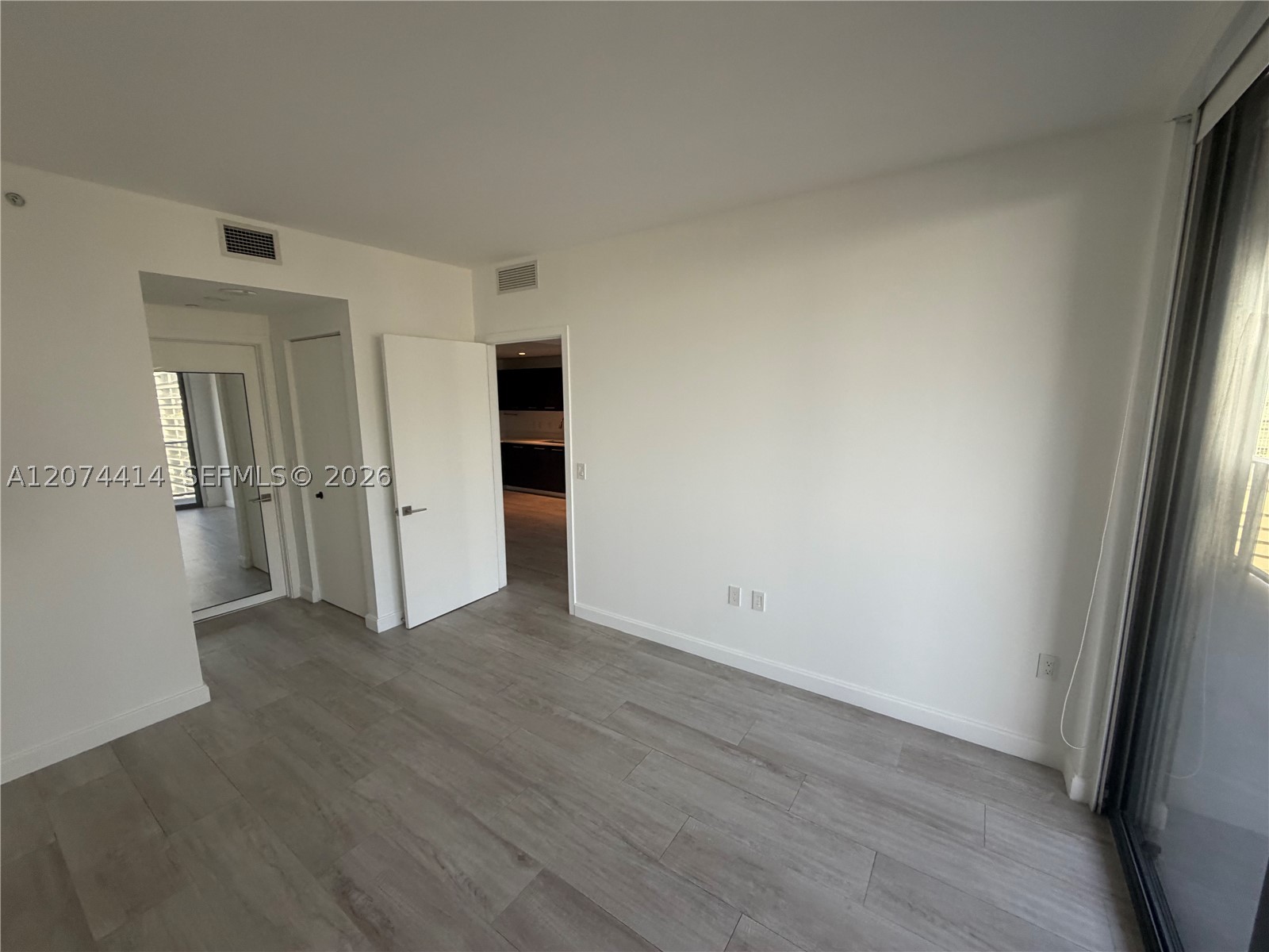 image Brickell Heights East6
