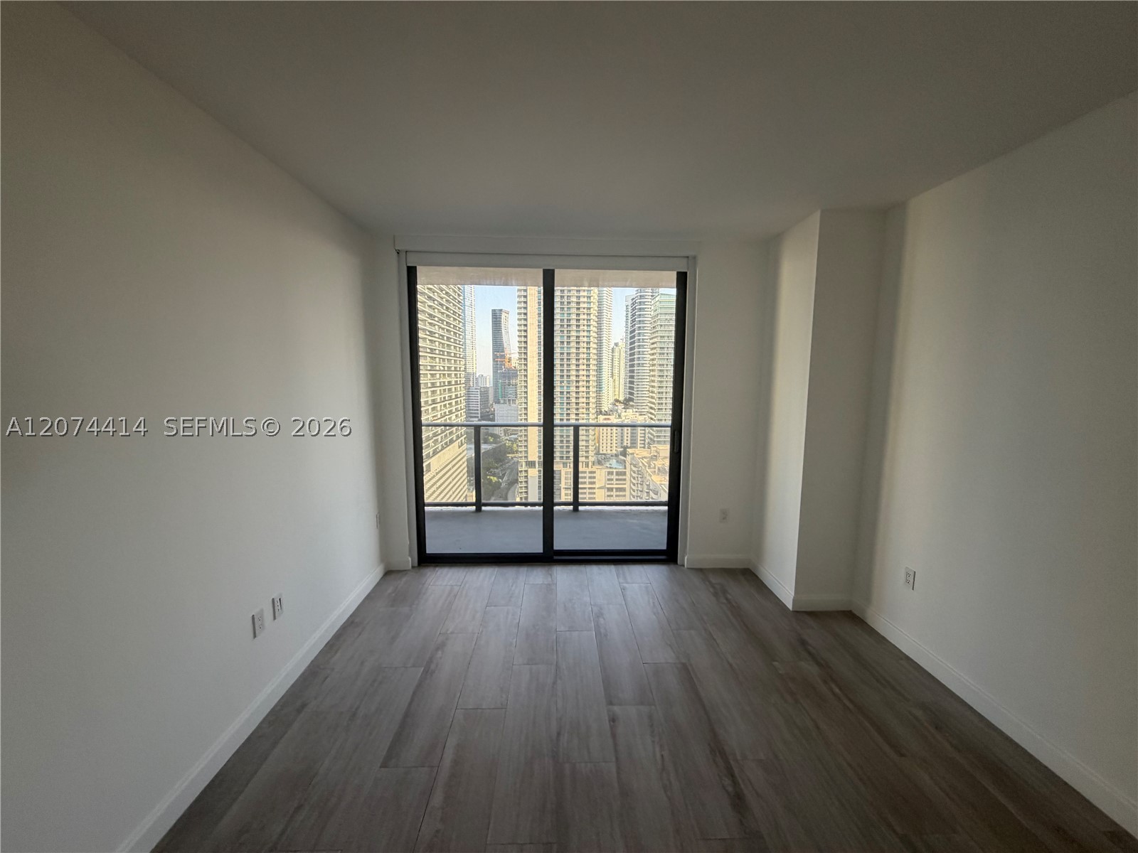 image Brickell Heights East8