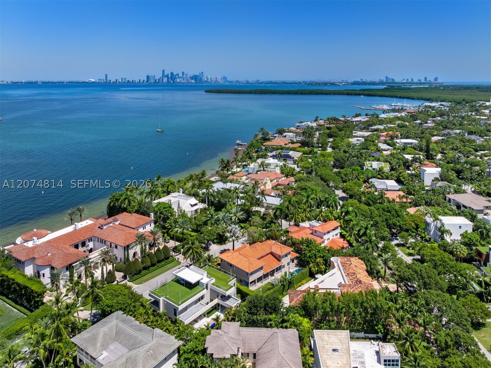 501 Bay Ln Key Biscayne, FL 33149