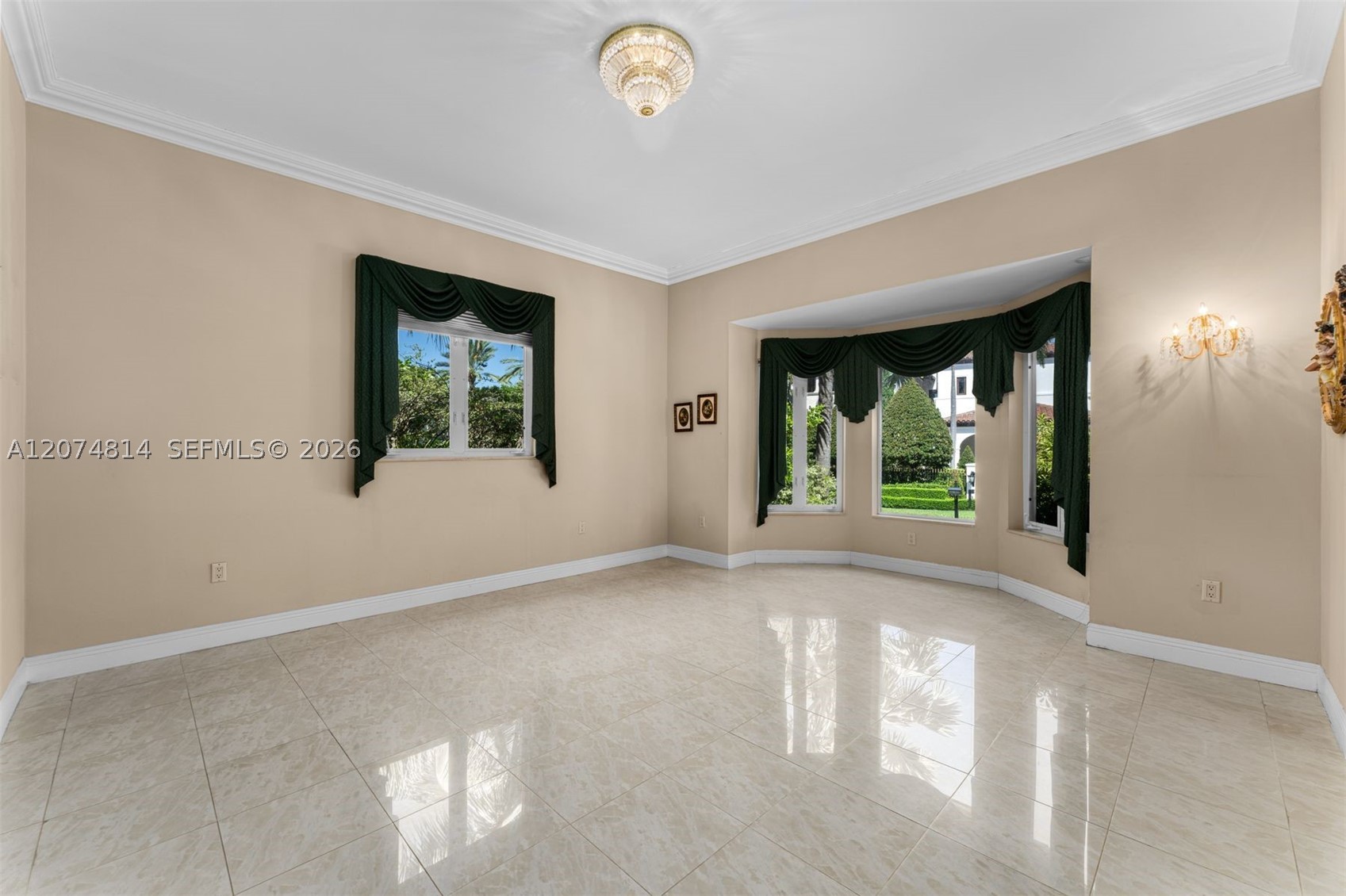 501 Bay Ln Key Biscayne, FL 33149