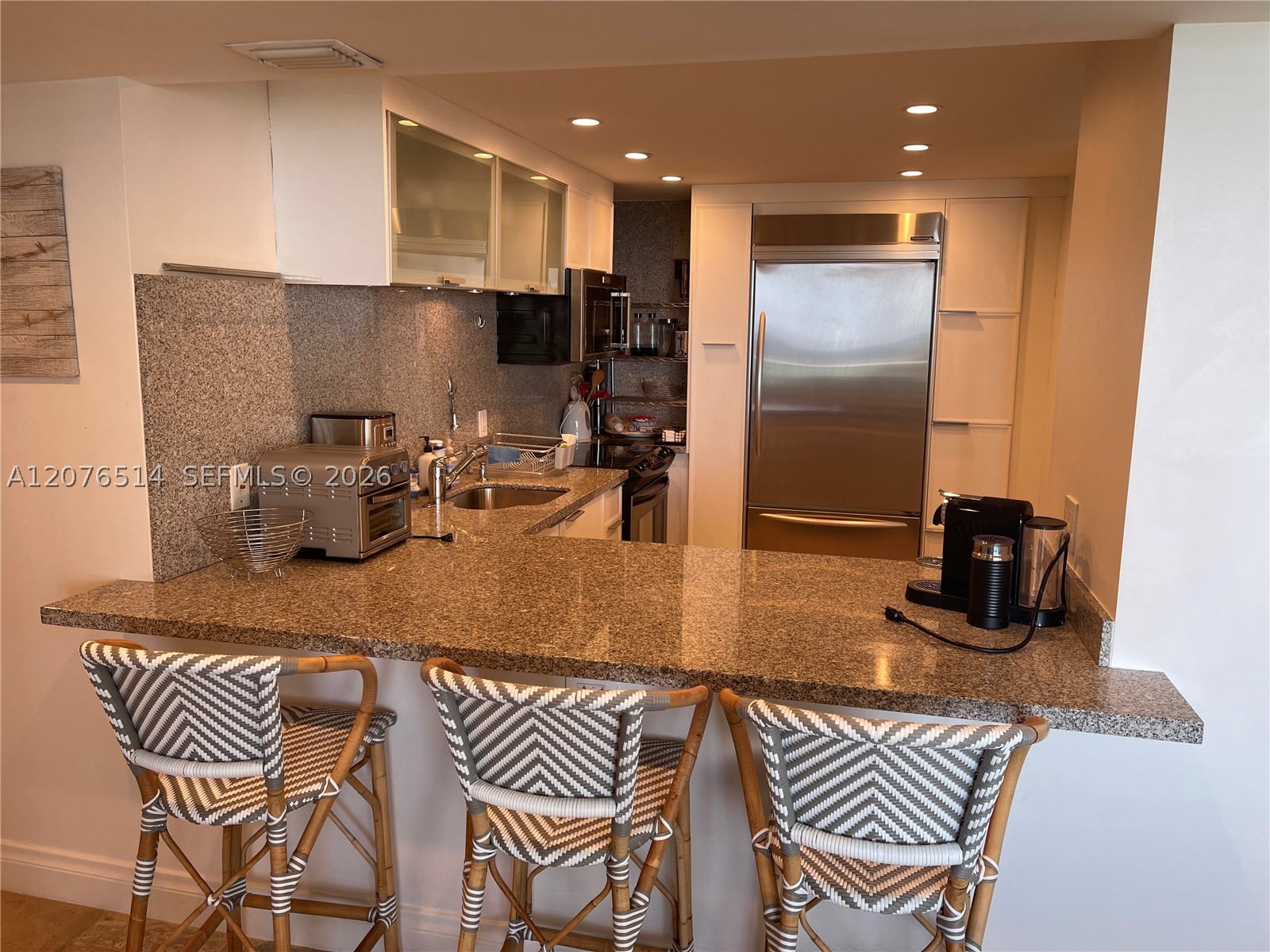 image Arlen House East3