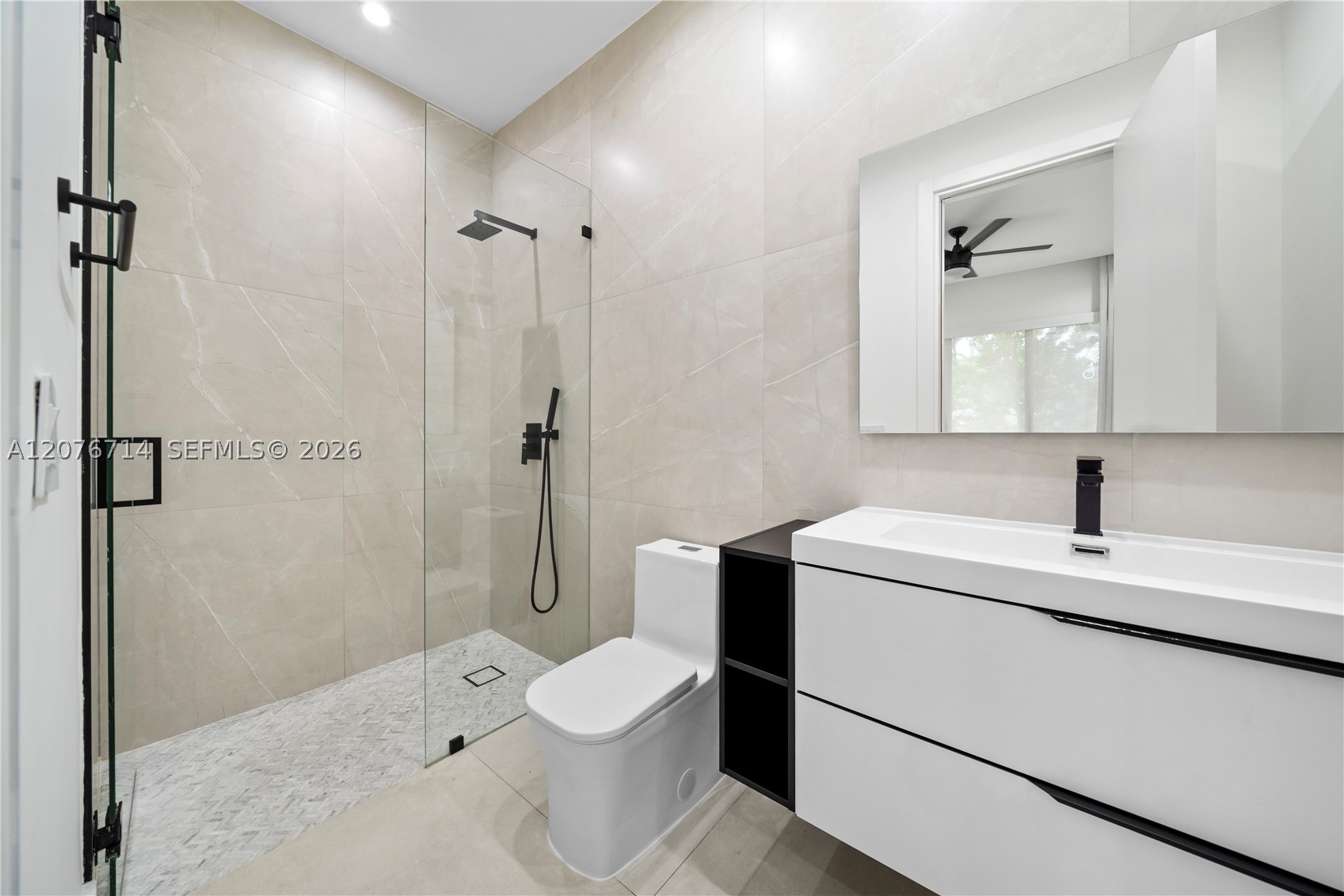 1629 NE 4th Pl Fort Lauderdale, FL 33301