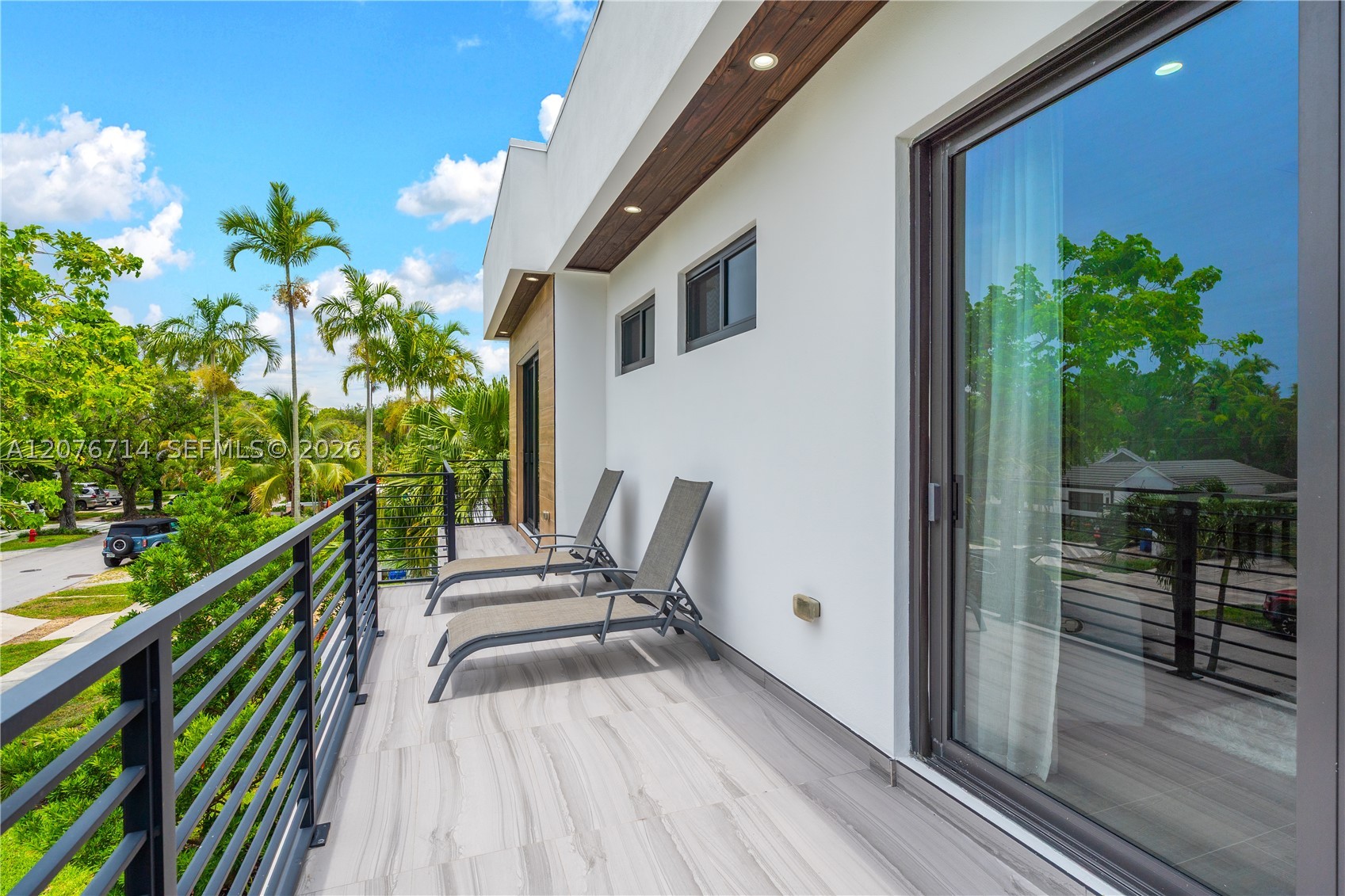 1629 NE 4th Pl Fort Lauderdale, FL 33301
