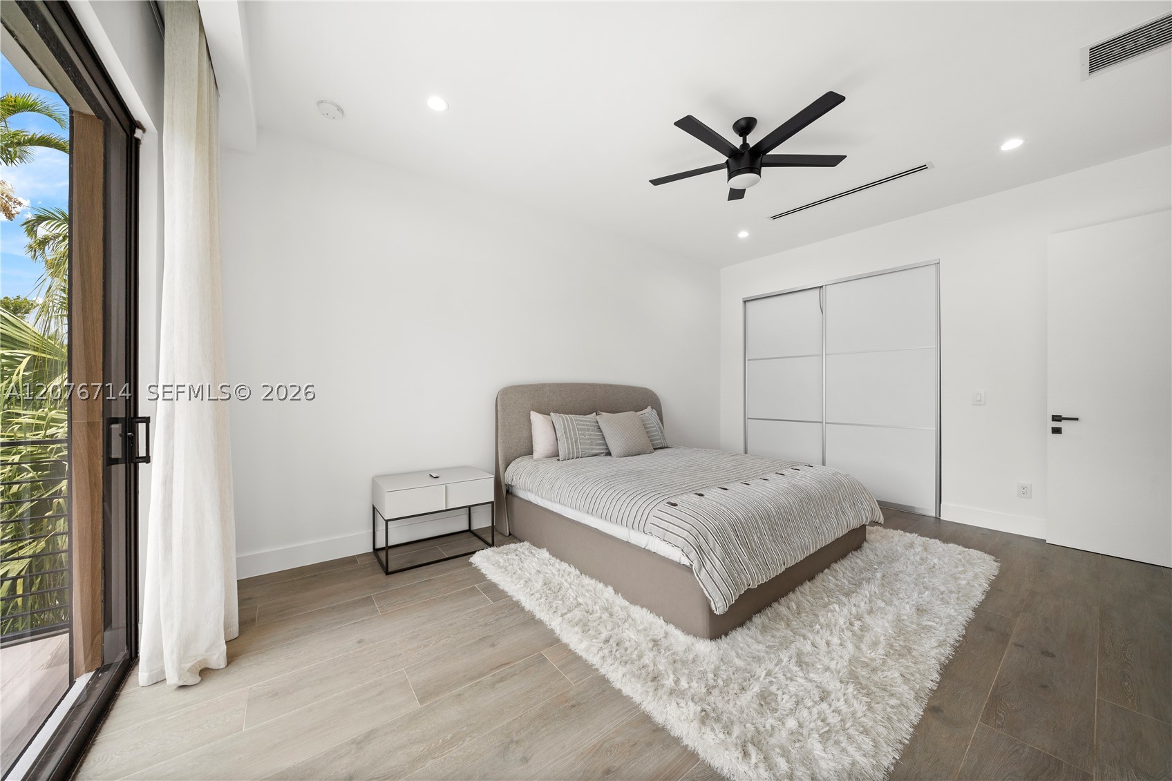 1629 NE 4th Pl Fort Lauderdale, FL 33301