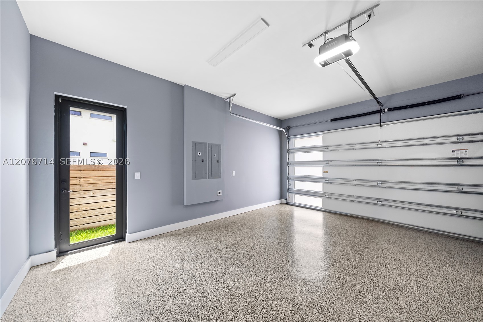 1629 NE 4th Pl Fort Lauderdale, FL 33301