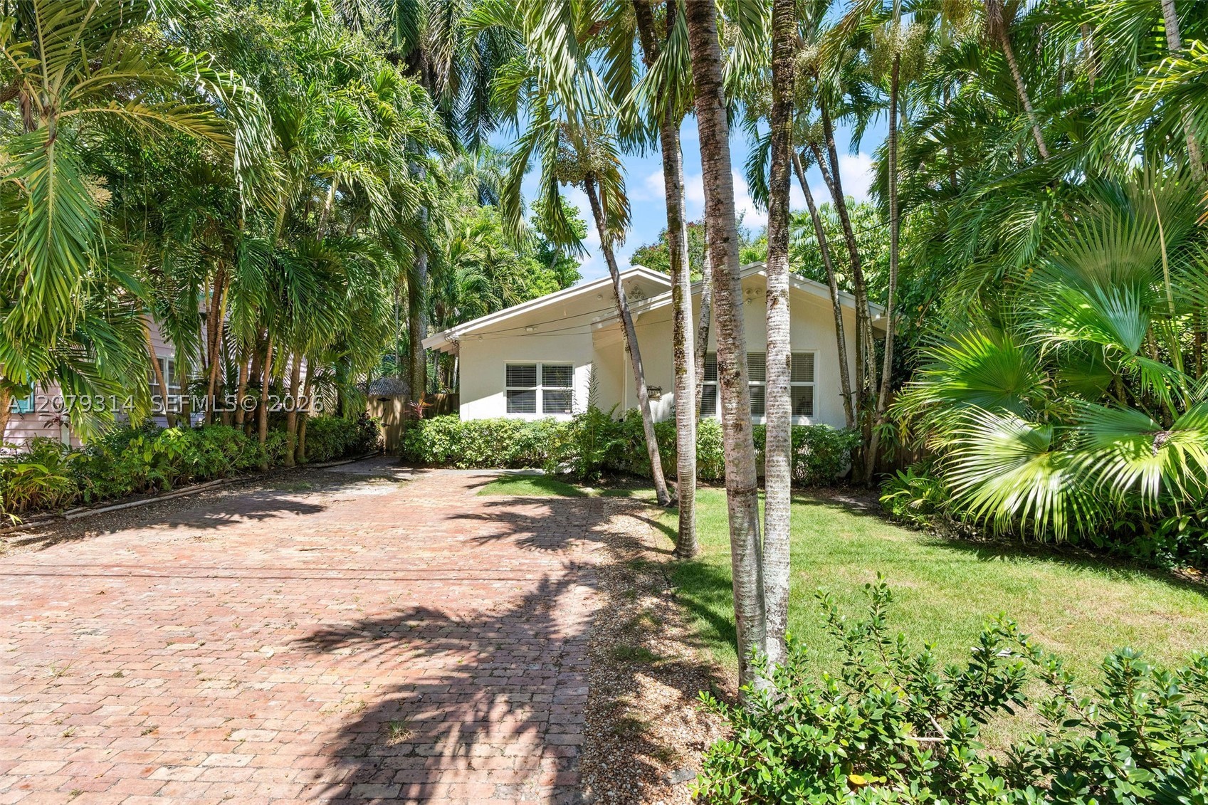 2465 Inagua Ave Miami, FL 33133