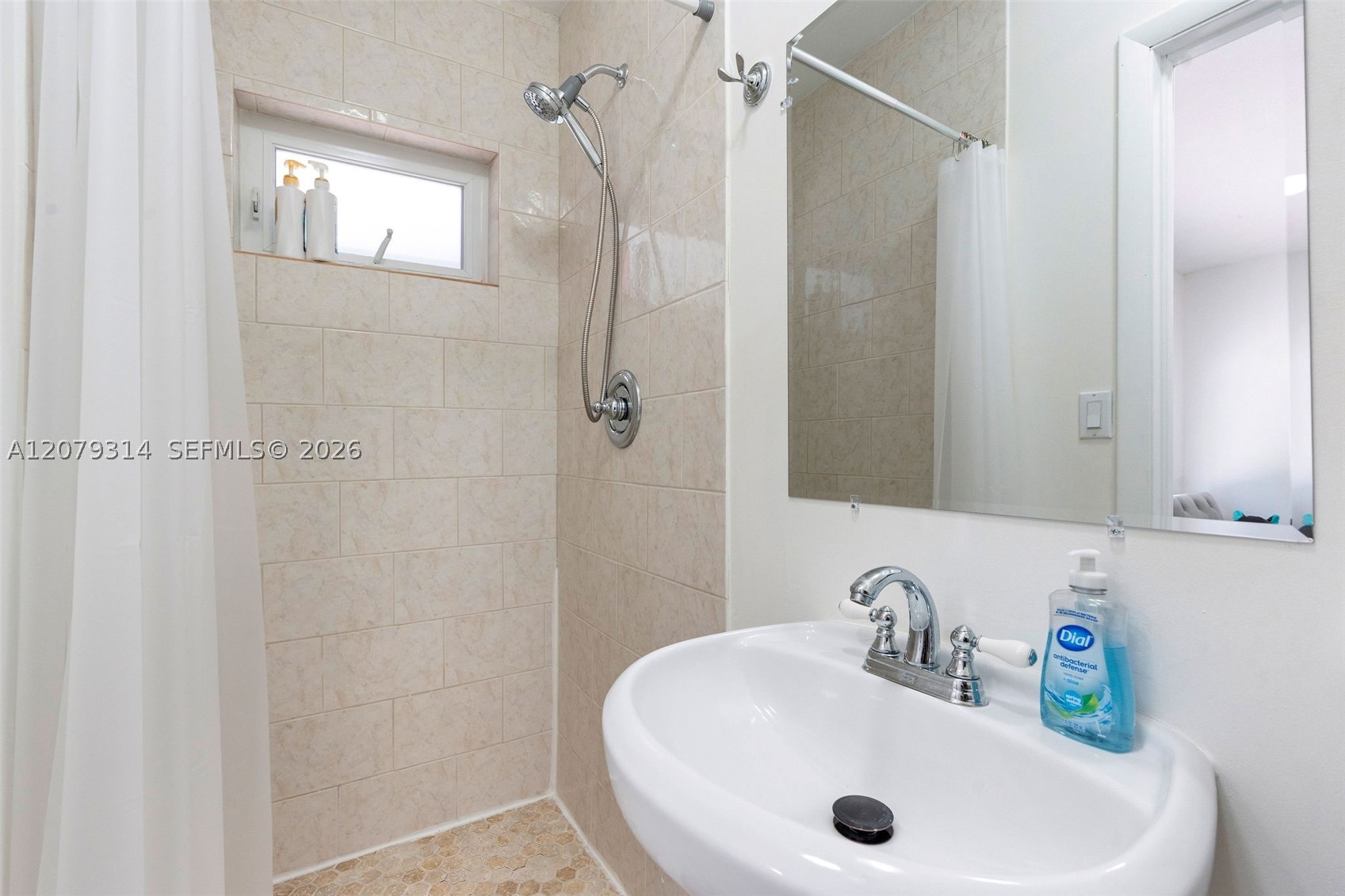 2465 Inagua Ave Miami, FL 33133