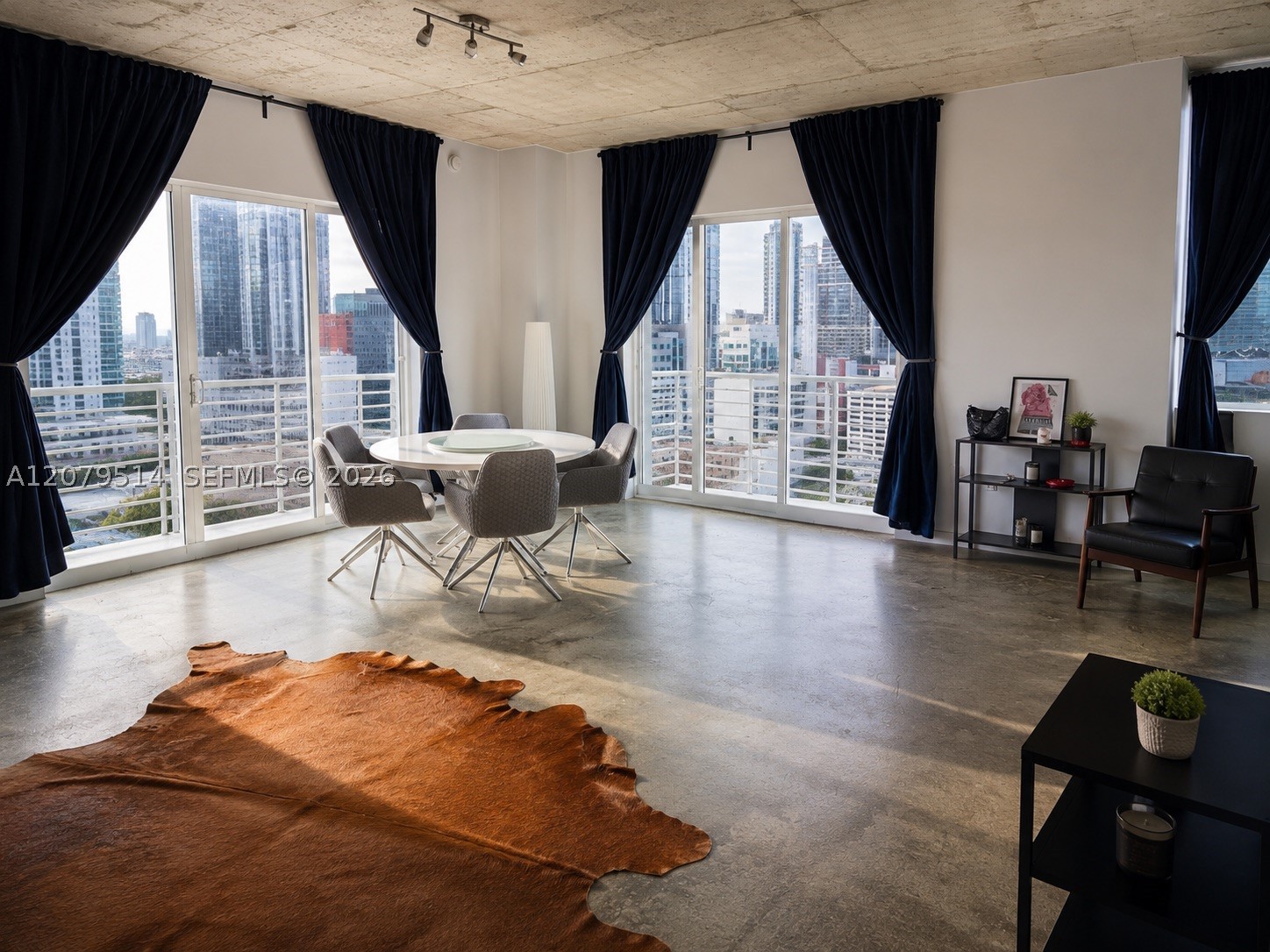 image The Loft 23