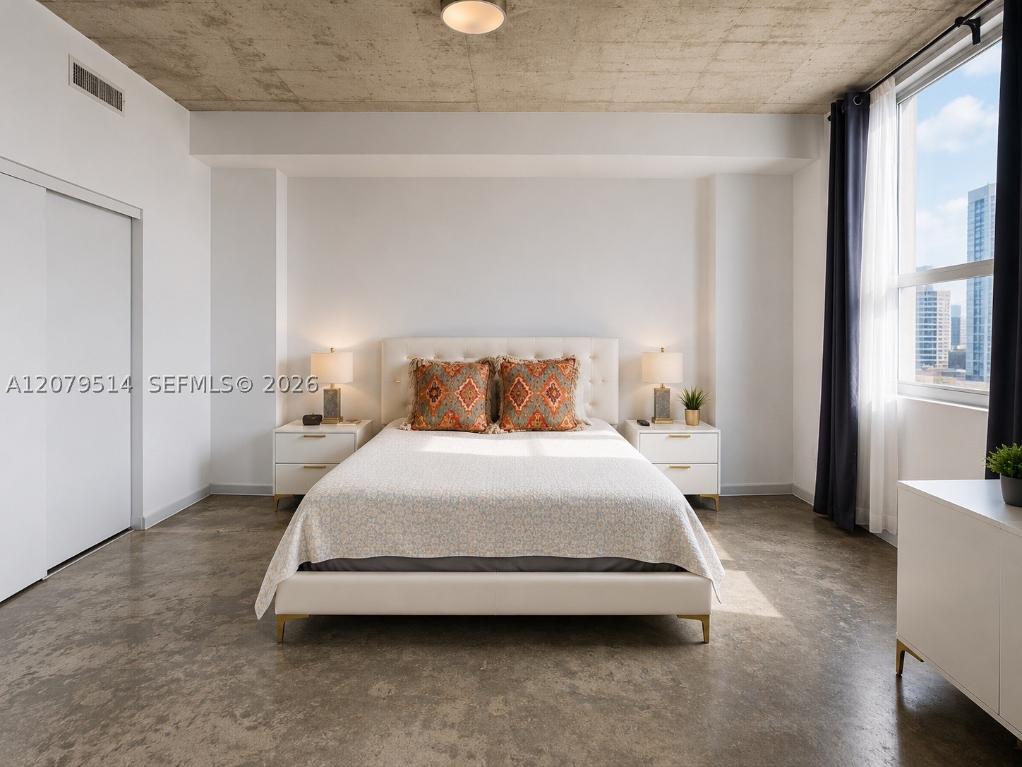image The Loft 25