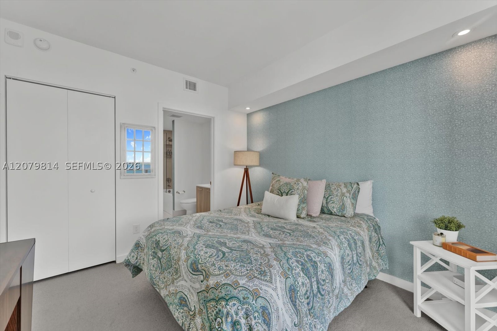 501 NE 31st St #2006 Miami, FL 33137